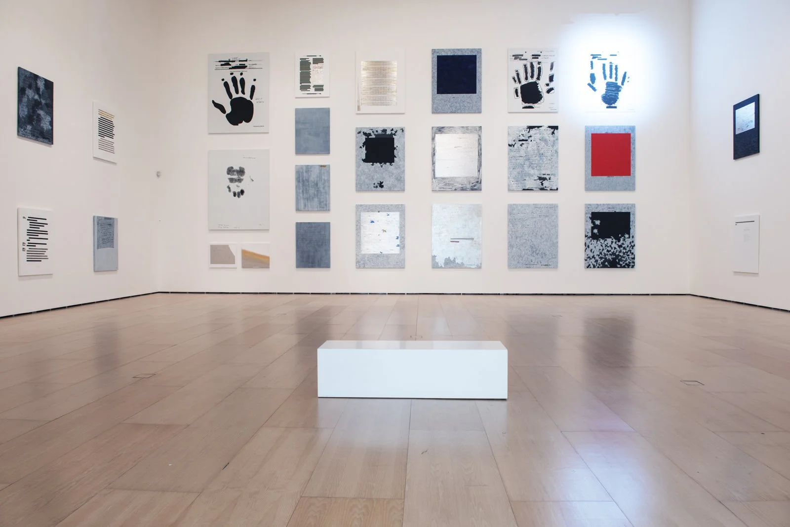 Exhibition view: Jenny Holzer: Thing Indescribable, Museo Guggenheim Bilbao, Spain, 2019
© 2019
Jenny Holzer, member Artists Rights Society (ARS), NY
Photo: Erika Ede