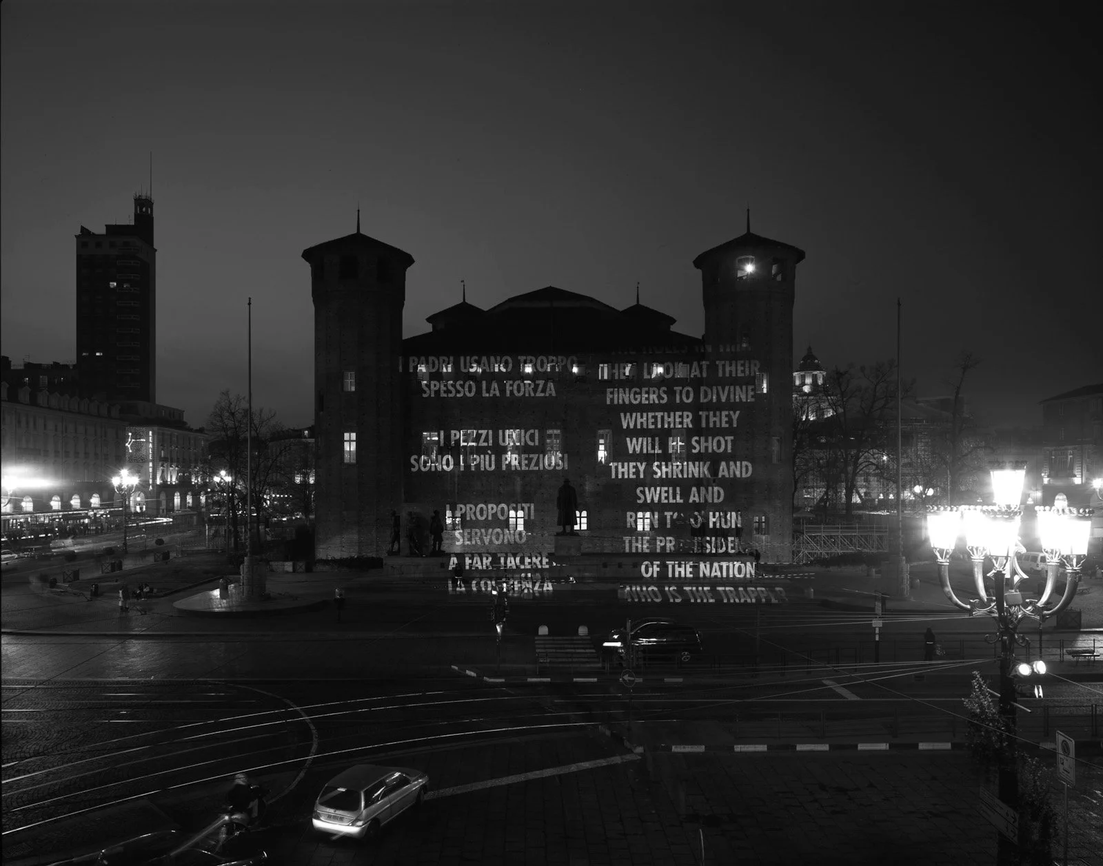 Site: Palazzo Madama, Turin, Italy
November 30, 2005–March 15, 2006
Text: Truisms, 1977–79; Under a Rock, 1986
Projection: FX Productions; Charles Passarelli
Photo: Paolo Pellion