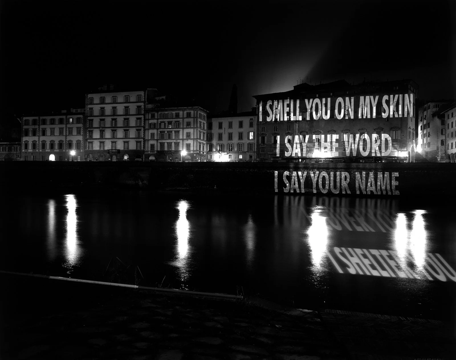Site: Arno River, Palazzo Tempi, Via de’ Bardi, Florence, Italy
September 20-22, 1996
Text: Arno, 1996
Projection: Skypictures; Aubert Lee
Photo: Attilio Maranzano