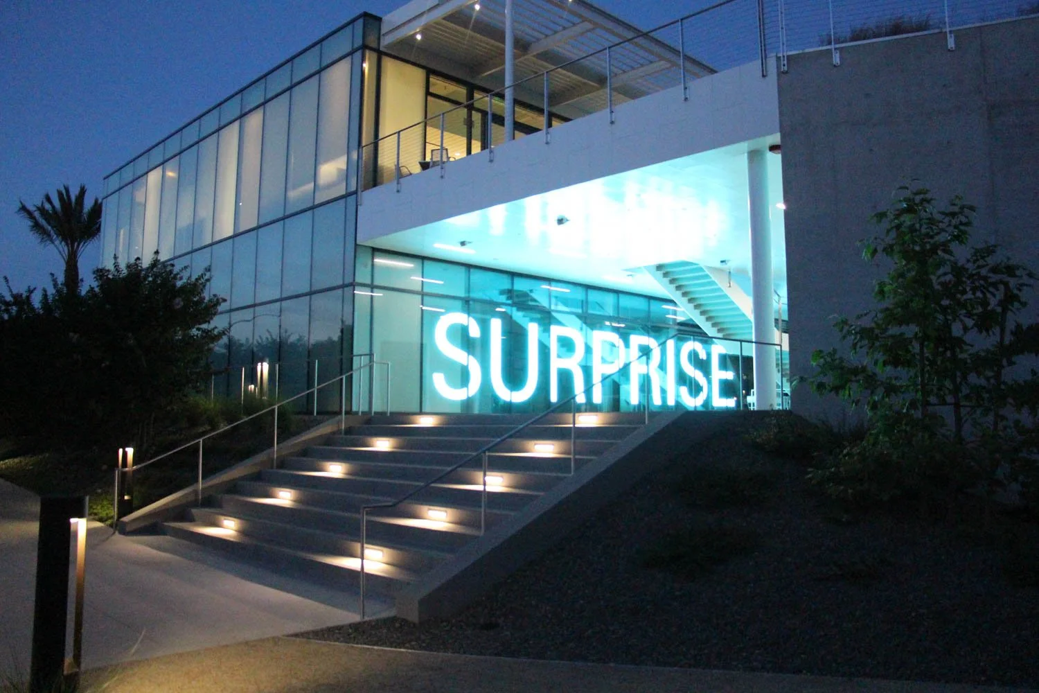 Site: Qualcomm Headquarters, San Diego, California, USA
November 6, 2015–
Text: Truisms, 1977–79
Photo: Don Rayner Jr.