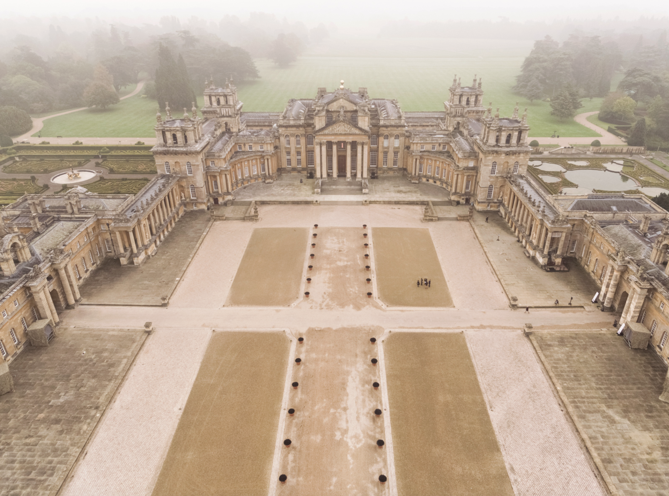 SOFTER: Jenny Holzer at Blenheim Palace