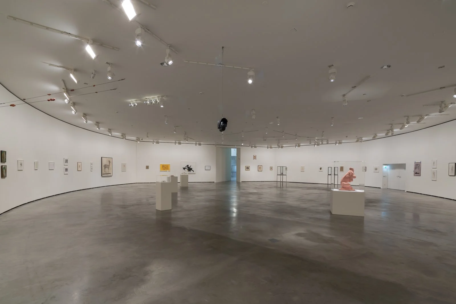 Exhibition view: Jenny Holzer: Thing Indescribable, Museo Guggenheim Bilbao, Spain, 2019
© 2019 Jenny Holzer, member Artists Rights Society (ARS), NY
Photo: José Miguel Llano