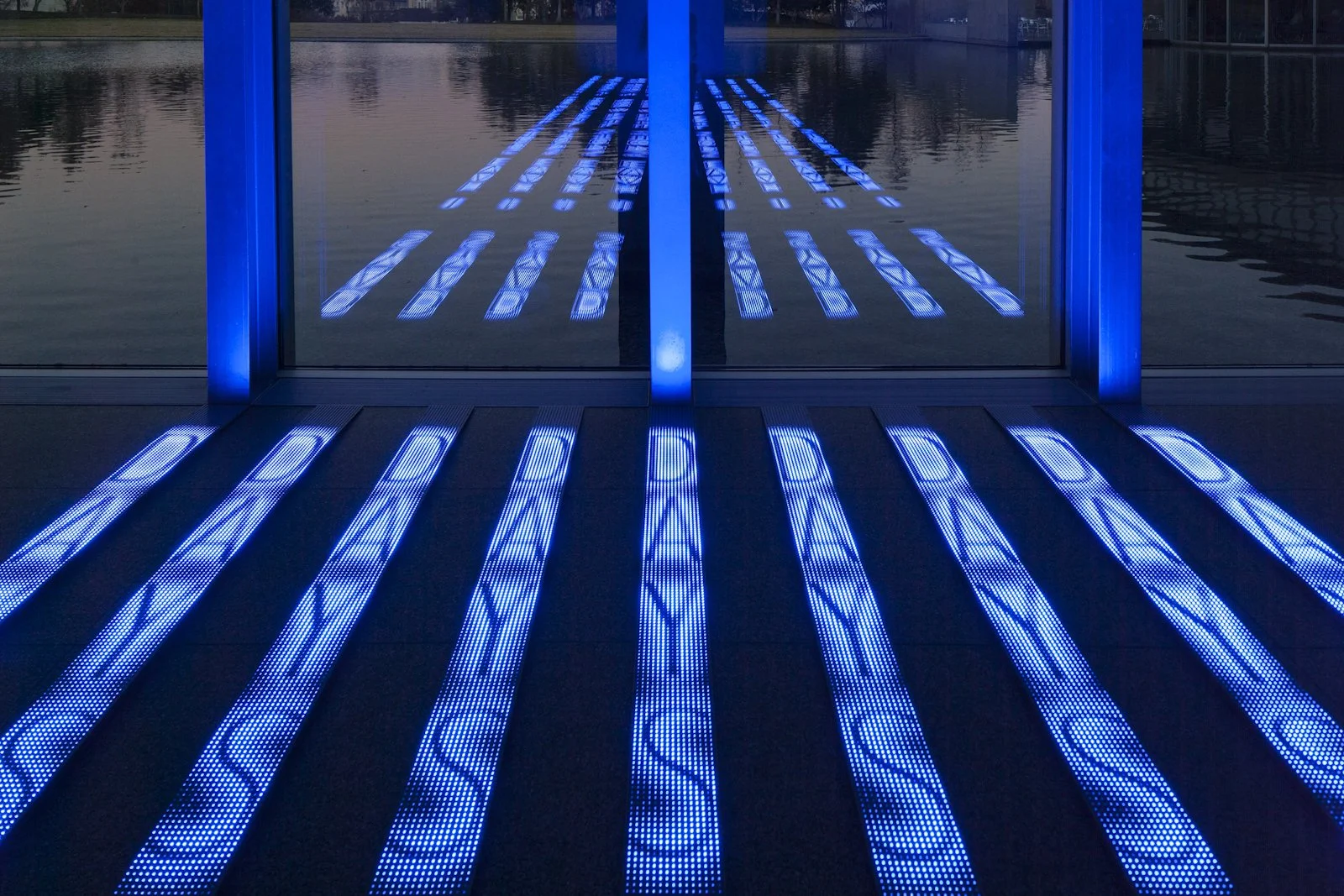 Site: Modern Art Museum of Fort Worth, Texas, USA
December 6, 2012–
Text: Laments, 1989
Photo: Collin LaFleche