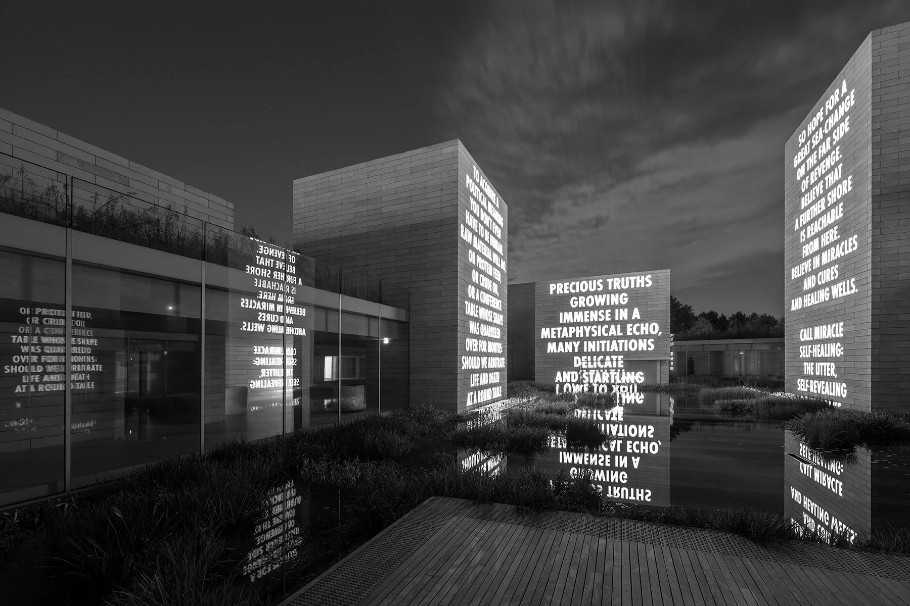 what you love, 2025
Light Projection
Glenstone Museum, Potomac, Maryland, USA
Text: “A Woman Talks to Her Thigh” from Talking to My Body by Anna Świrszczyńska, English translation by Czesław Miłosz and Leonard Nathan, © 1985 by Ludmiła Adamska-Orłows