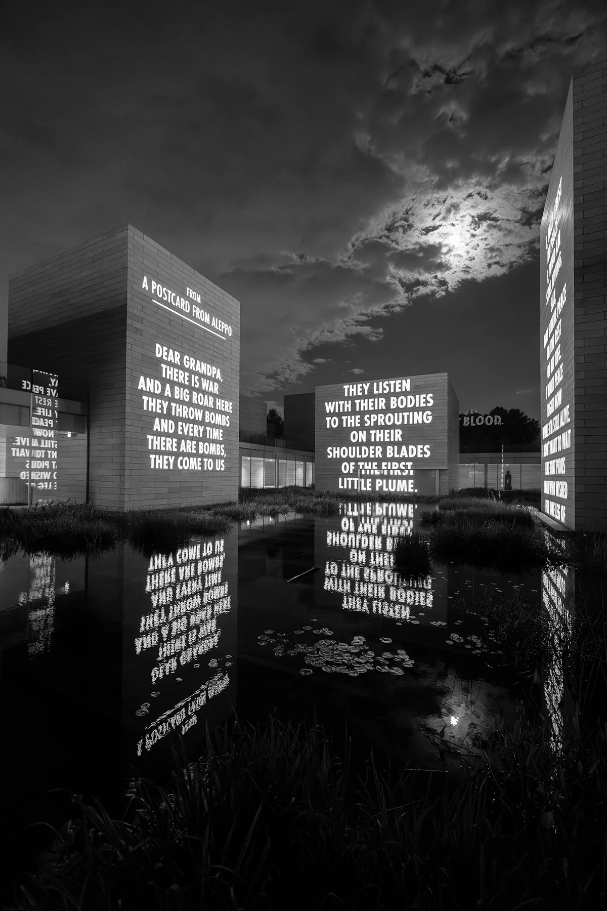 what you love, 2025
Light Projection
Glenstone Museum, Potomac, Maryland, USA
Text: “The Youngest Children of an Angel” from Talking to My Body by Anna Świrszczyńska, English translation by Czesław Miłosz and Leonard Nathan, © 1985 by Ludmiła Adamska