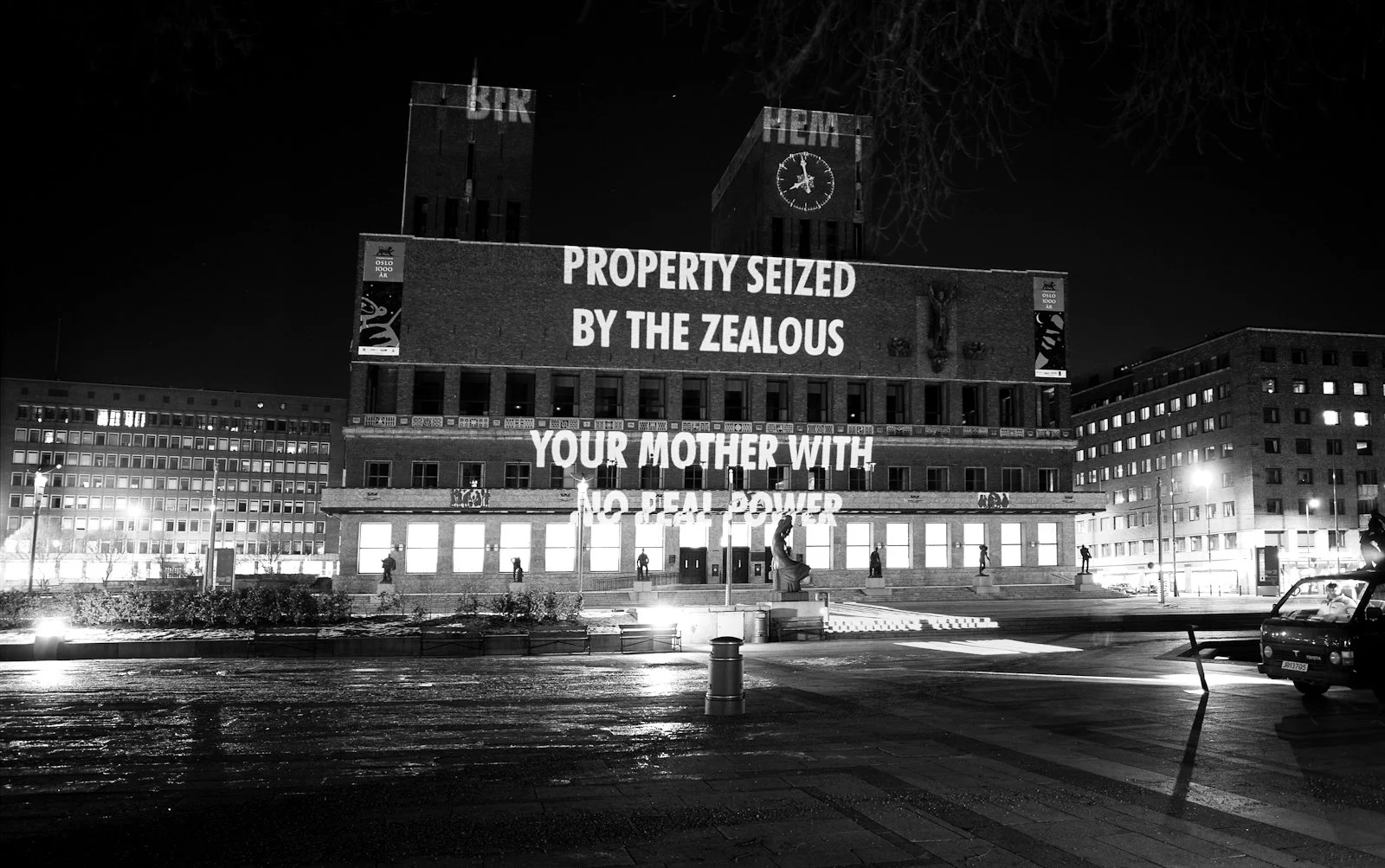 Site: Oslo City Hall, Oslo, Norway
January 28–30 and February 11–13, 2000
Text: Erlauf, 1995
Projection: Charles Passarelli
Photo: Steinar Myhre