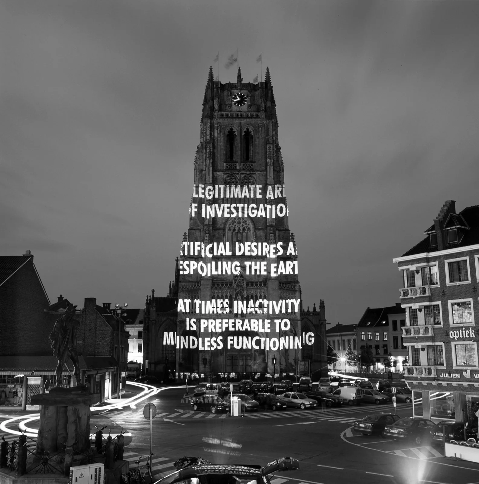 Site: Basilica of Our Lady, Tongeren, Belgium
July 1–2, 2004
Text: Truisms, 1977–79
Projection: FX Productions; Charles Passarelli
Photo: Serge Brison