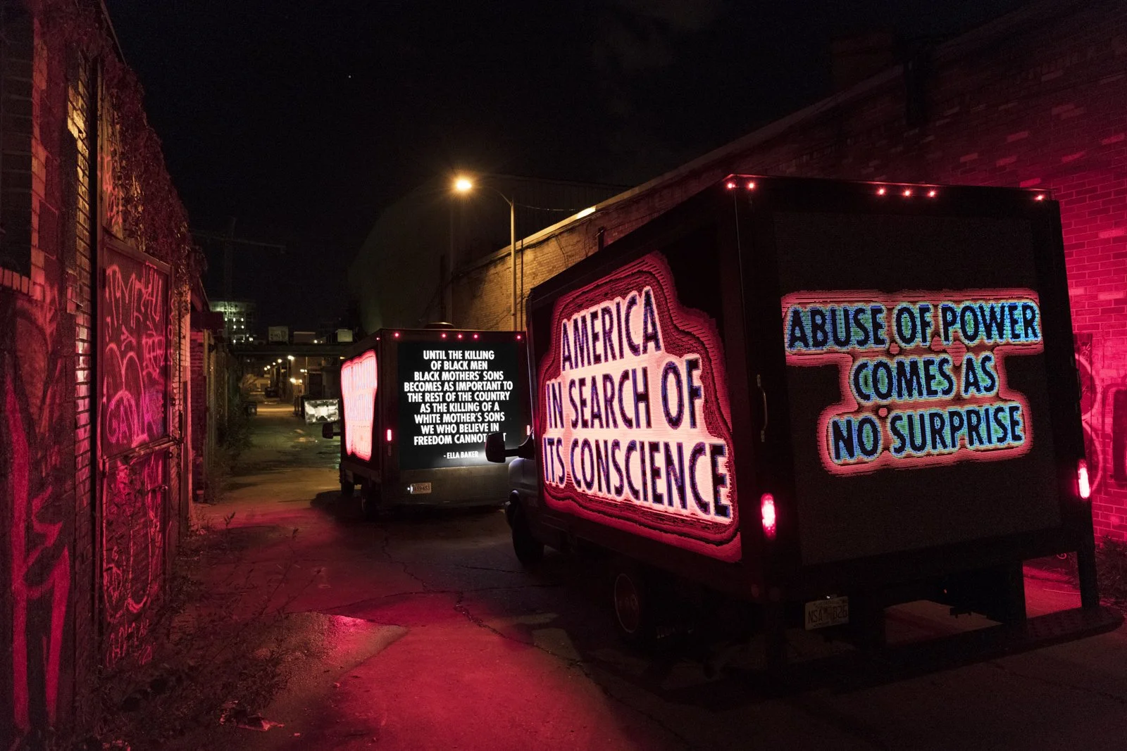 YOU VOTE
© 2020 Jenny Holzer, ARS
Photo: Ray Alvareztorres