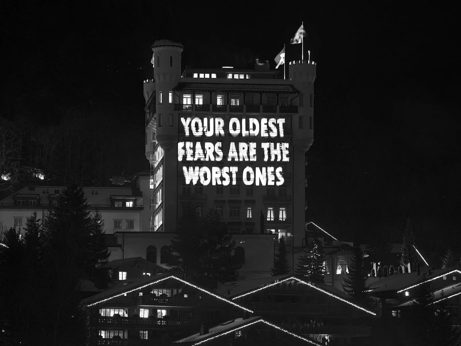 A LITTLE KNOWLEDGE CAN GO A LONG WAY, 2019
Light projection
Gstaad Palace, Gstaad, Switzerland
Text: Truisms, 1977–79
© 2019 Jenny Holzer, member Artists Rights Society (ARS), NY
Photo: Stefan Altenburger