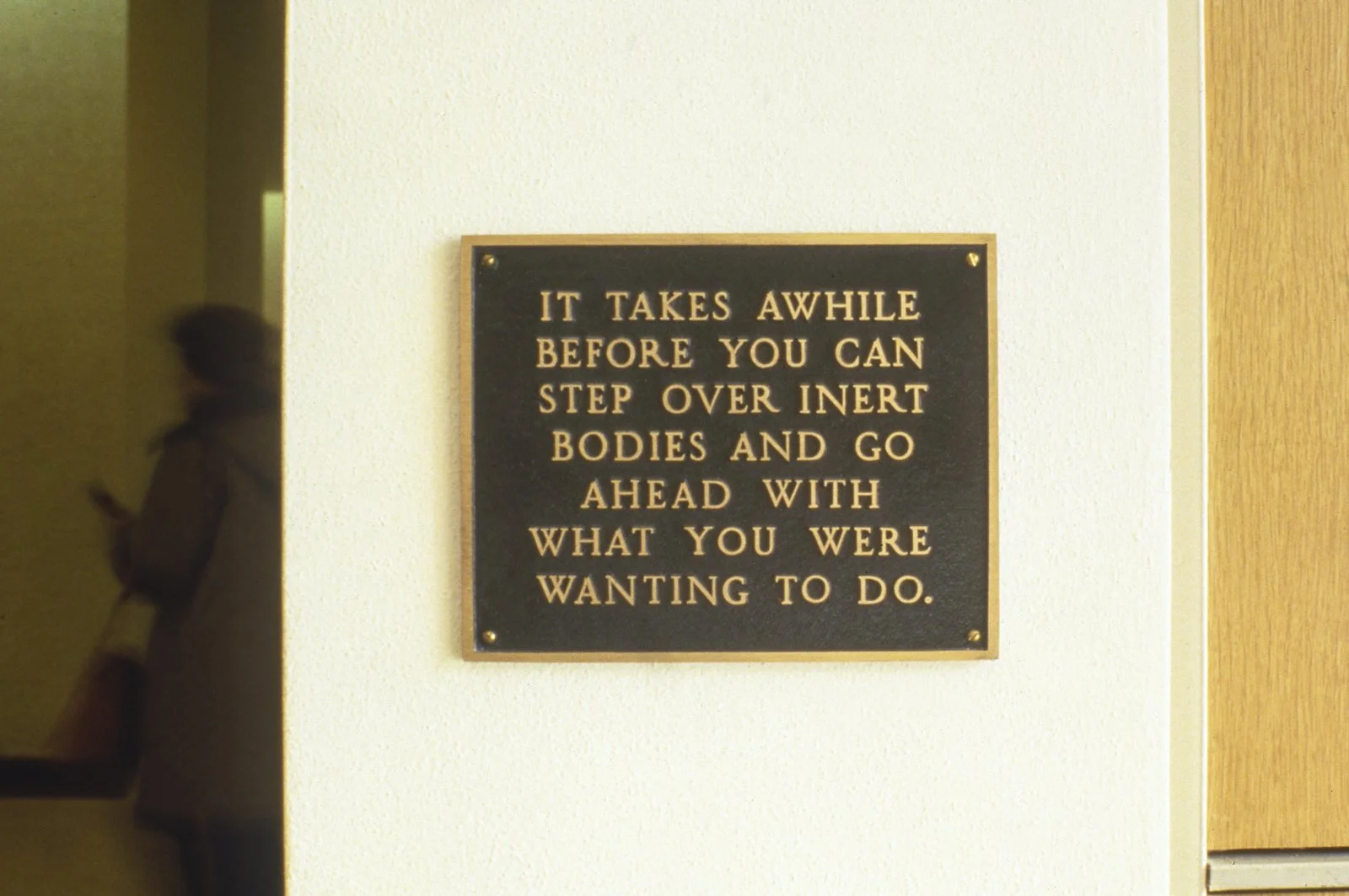 Site: Des Moines Art Center, Des Moines, Iowa, USA
December 5, 1986–February 1, 1987
Text: Living, 1980–82