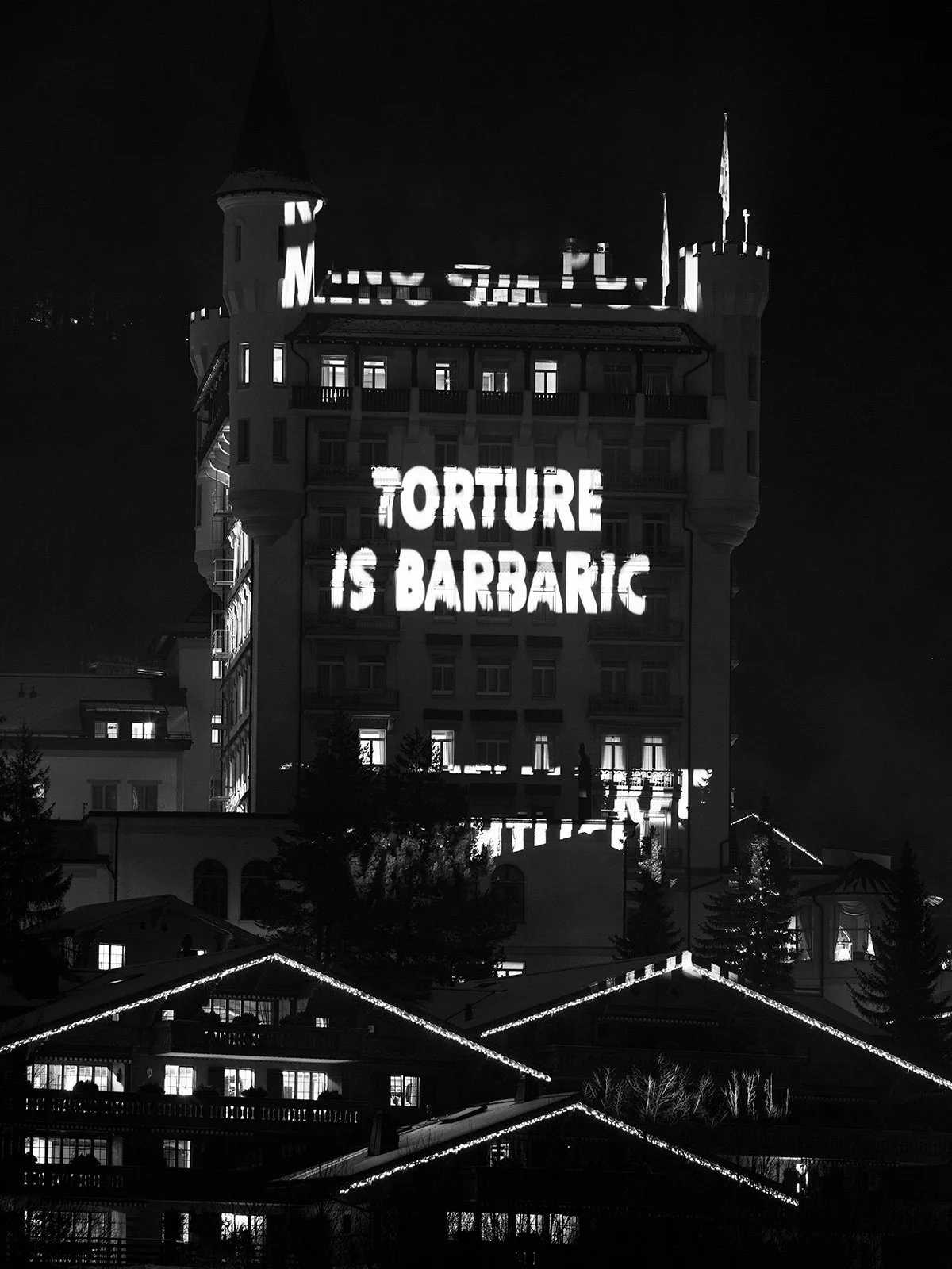 A LITTLE KNOWLEDGE CAN GO A LONG WAY, 2019
Light projection
Gstaad Palace, Gstaad, Switzerland
Text: Truisms, 1977–79
© 2019 Jenny Holzer, member Artists Rights Society (ARS), NY
Photo: Stefan Altenburger