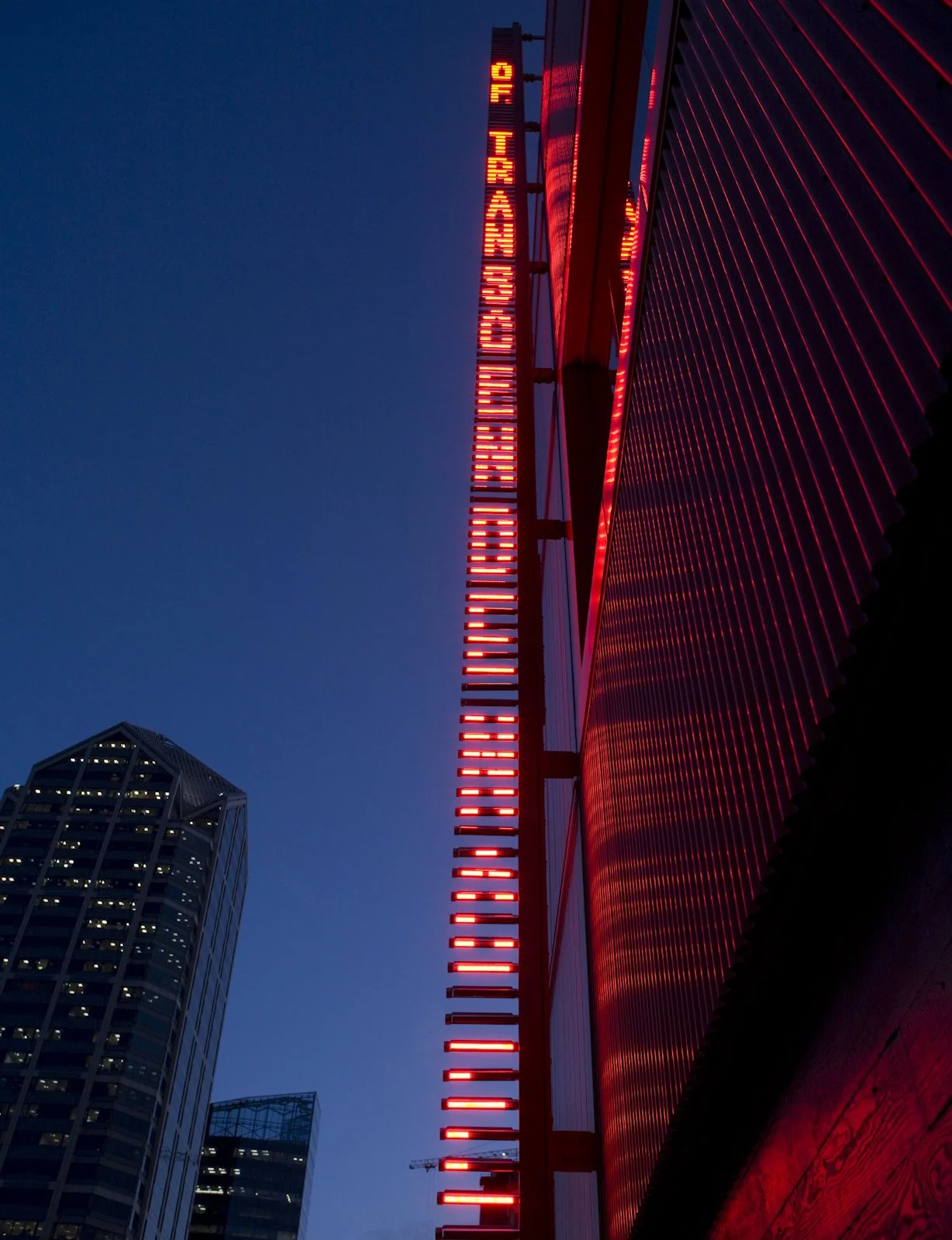Site: Museum of Contemporary Art, San Diego, California, USA
January 19, 2007–
Text: Truisms, 1977–79
Photo: Philipp Scholz Rittermann