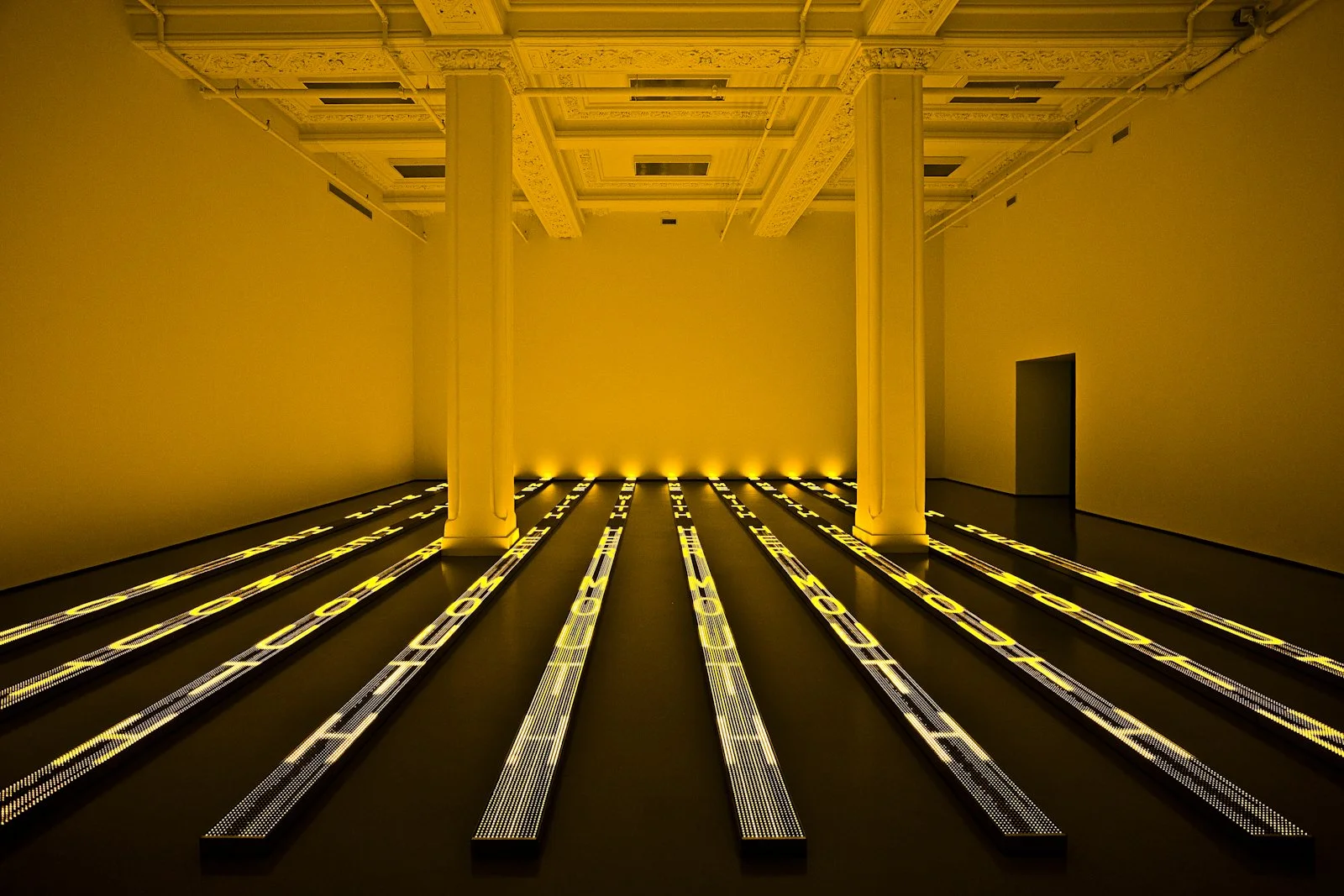 Site: DHC/ART Foundation for Contemporary Art, Montreal, Canada
June 30–November 14, 2010
Text: Lustmord, 1993–95
Photo: Richard-Max Tremblay