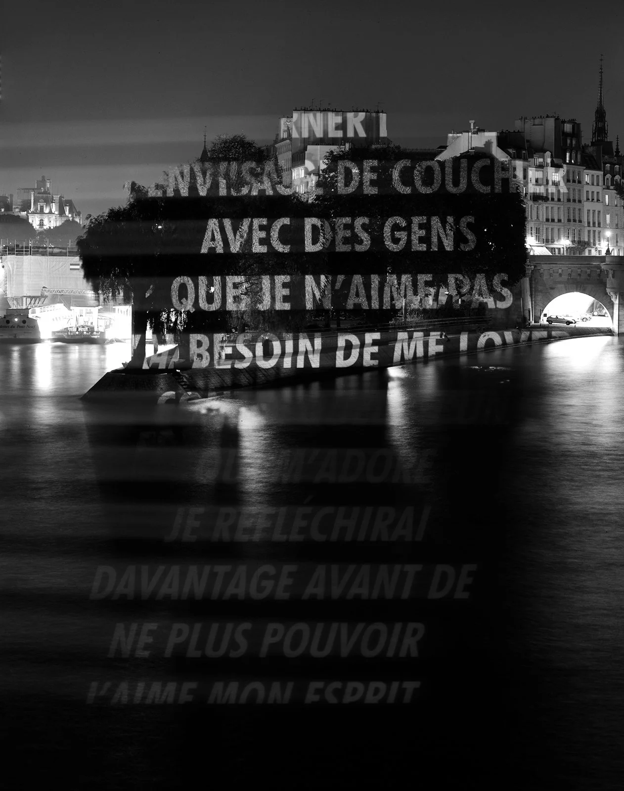 Site: Seine River, Square du Vert Galant, Paris
November 3, 2001
Text: Laments, 1989
Projection: FX Productions; Charles Passarelli; Laurent Benetiere
Photo: Attilio Maranzano