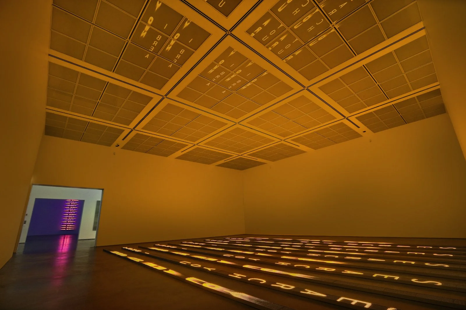 Site: Museum of Contemporary Art, Chicago
October 25, 2008–February 1, 2009
Text: Arno, 1996
Photo: Lili Holzer-Glier