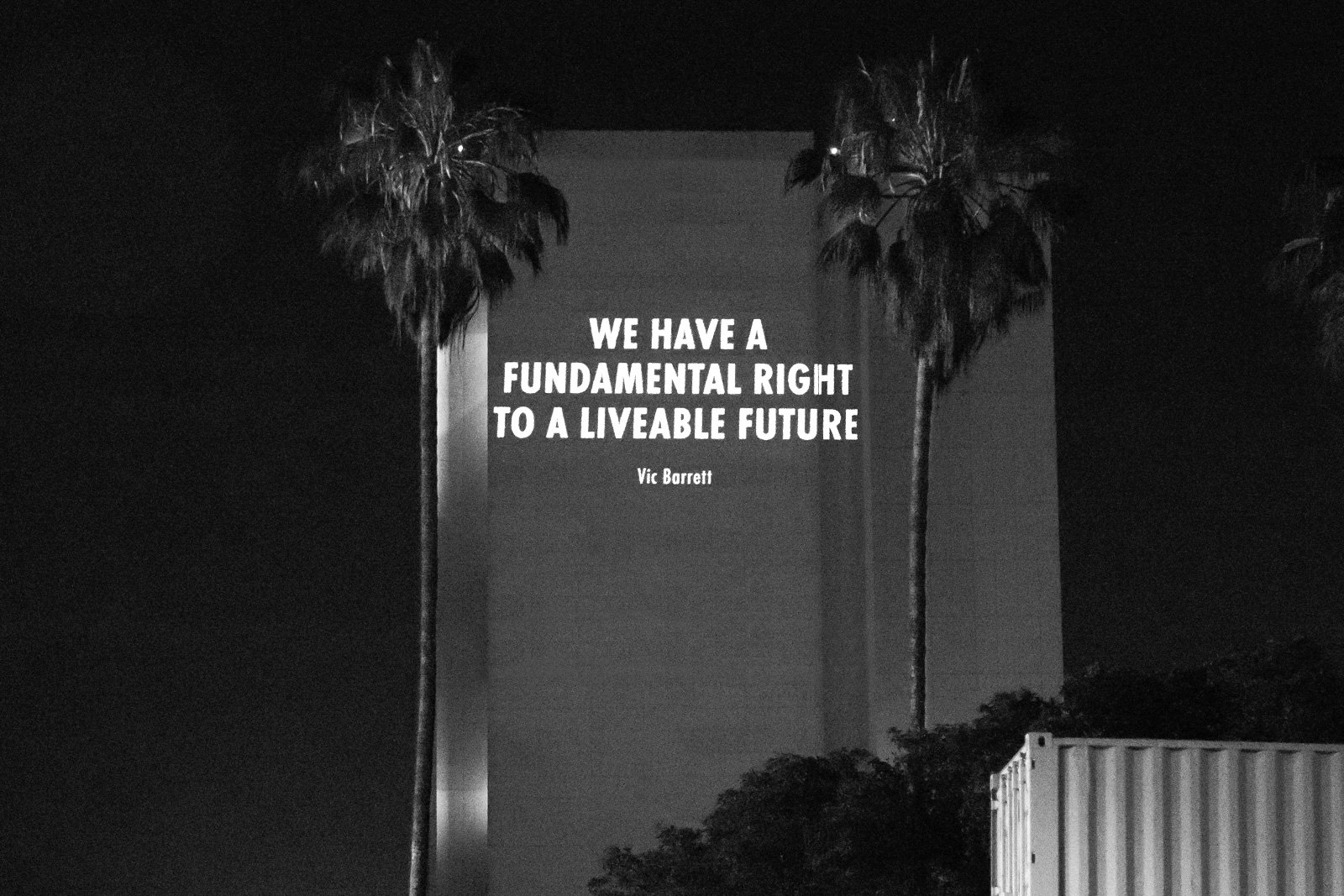 HURT EARTH, 2022
Light projection
Los Angeles
Text: Vic Barrett, statement during US House hearing,Washington, DC, September 18, 2019.
© 2022 Jenny Holzer, member Artists Rights Society (ARS), NY
Photo: Larry Hammerness