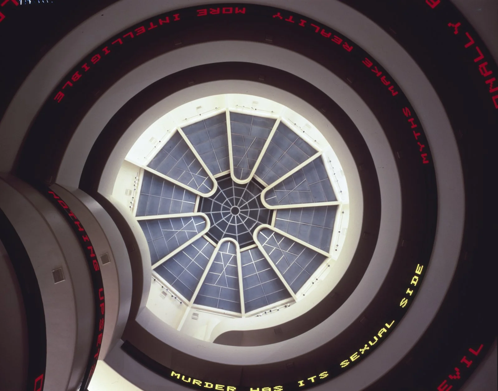 Site: Solomon R. Guggenheim Museum, New York
December 12, 1989–February 25, 1990
Text: Truisms, 1977–79
Photo: David Heald