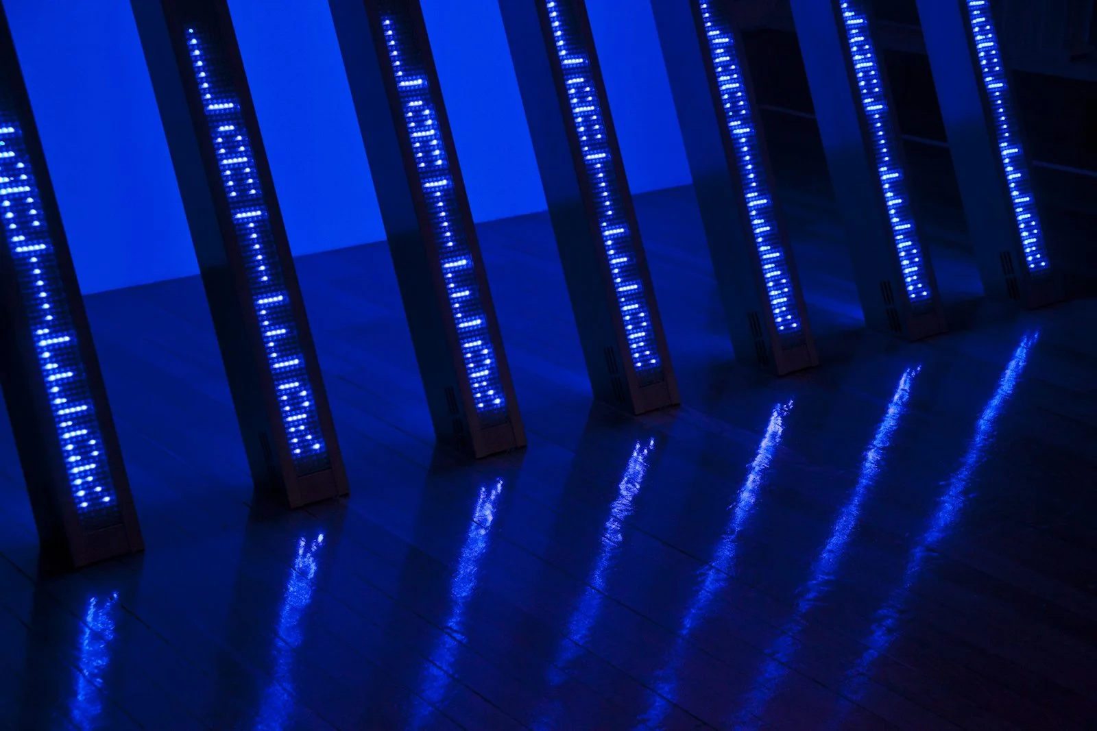 Site: Talbot Rice Gallery, Edinburgh, Scotland
March 27–May 15, 2010
Text: Blue, 1998
Photo: Collin LaFleche