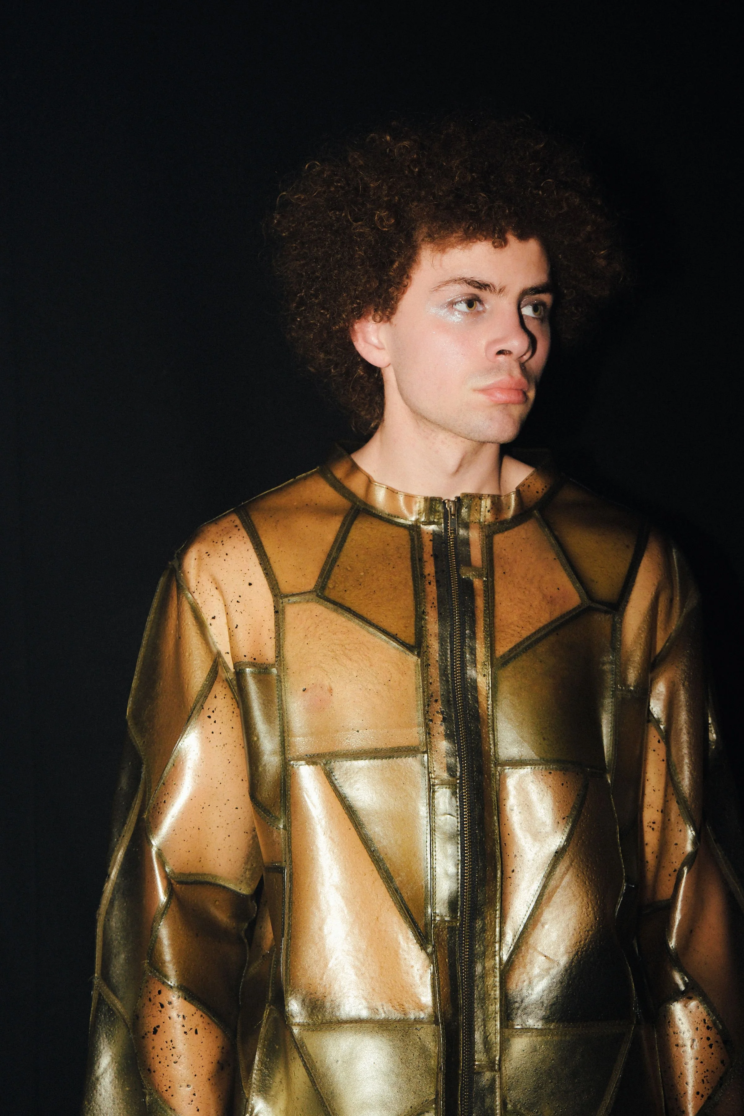 How much biomaterial do you need to make a jacket? 