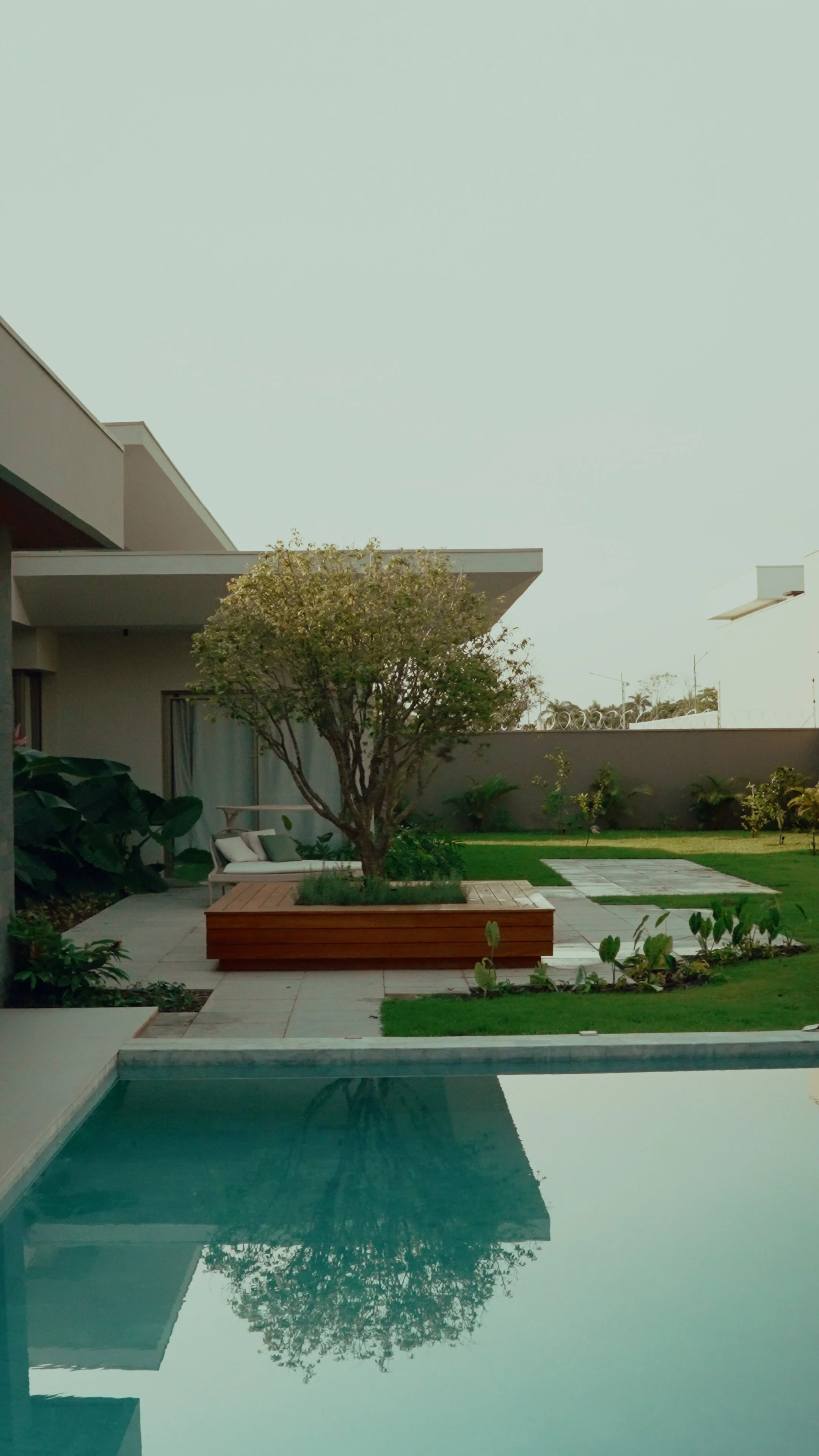 Reel 2.00_01_29_16.Quadro012.jpg