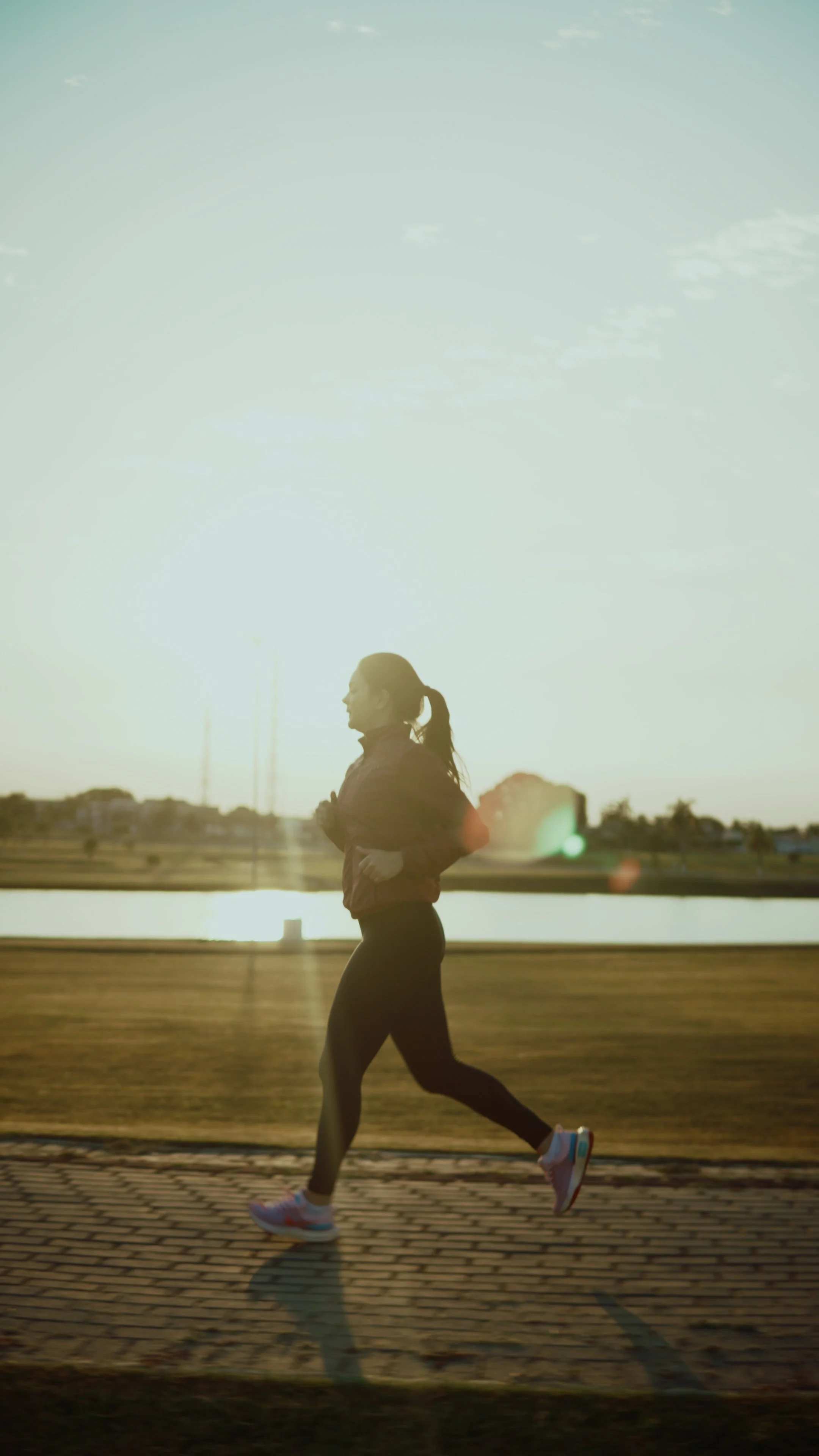 Reel 1.00_00_56_04.Quadro004.jpg