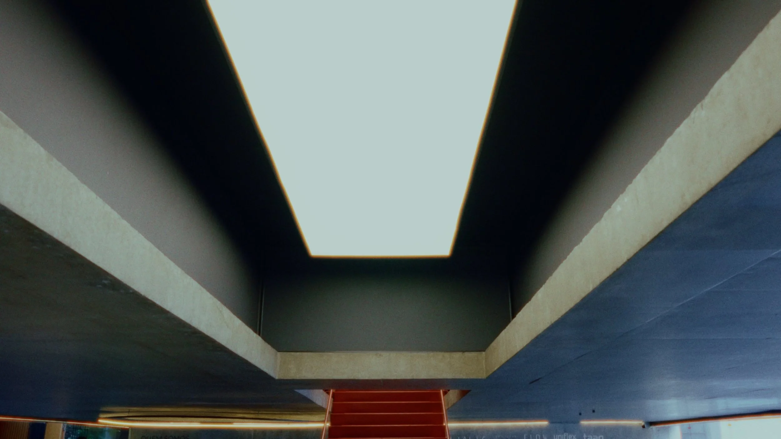 Sequência 34.00_00_33_00.Quadro013.jpg