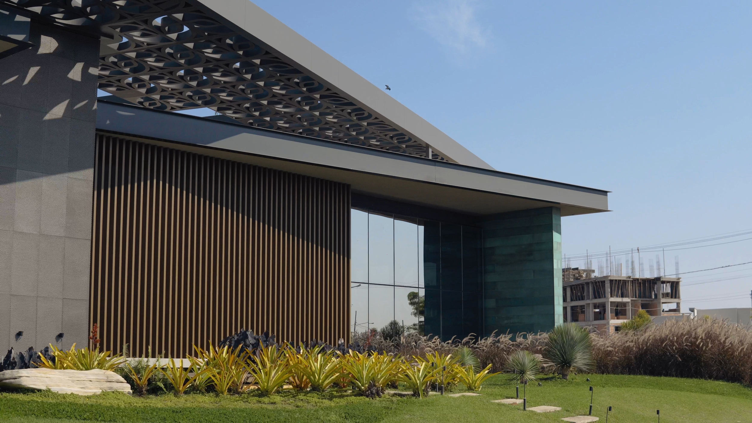 DOC TRUVIAN.00_00_43_19.Quadro094.png