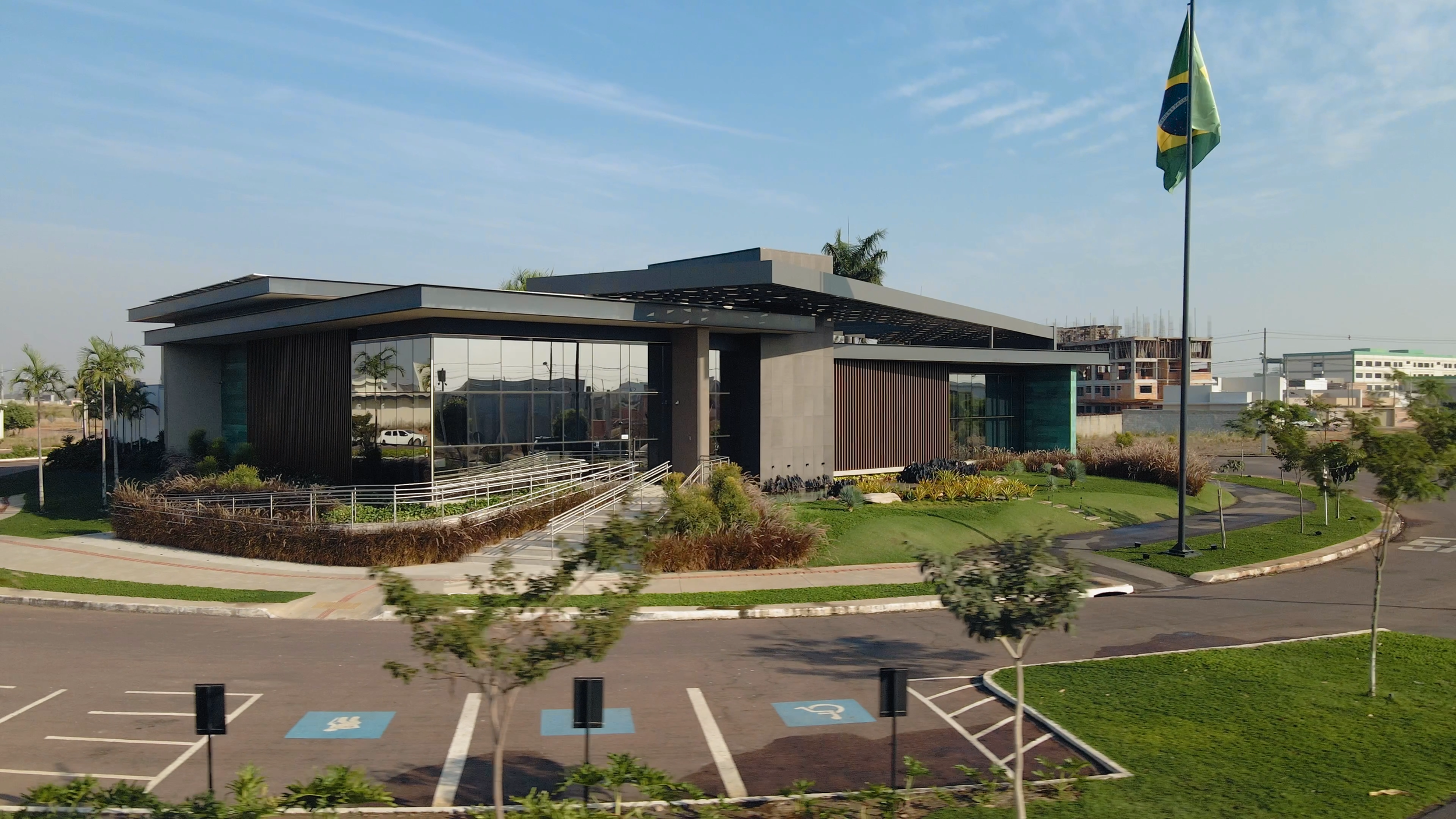 DOC TRUVIAN.00_00_05_19.Quadro080.png