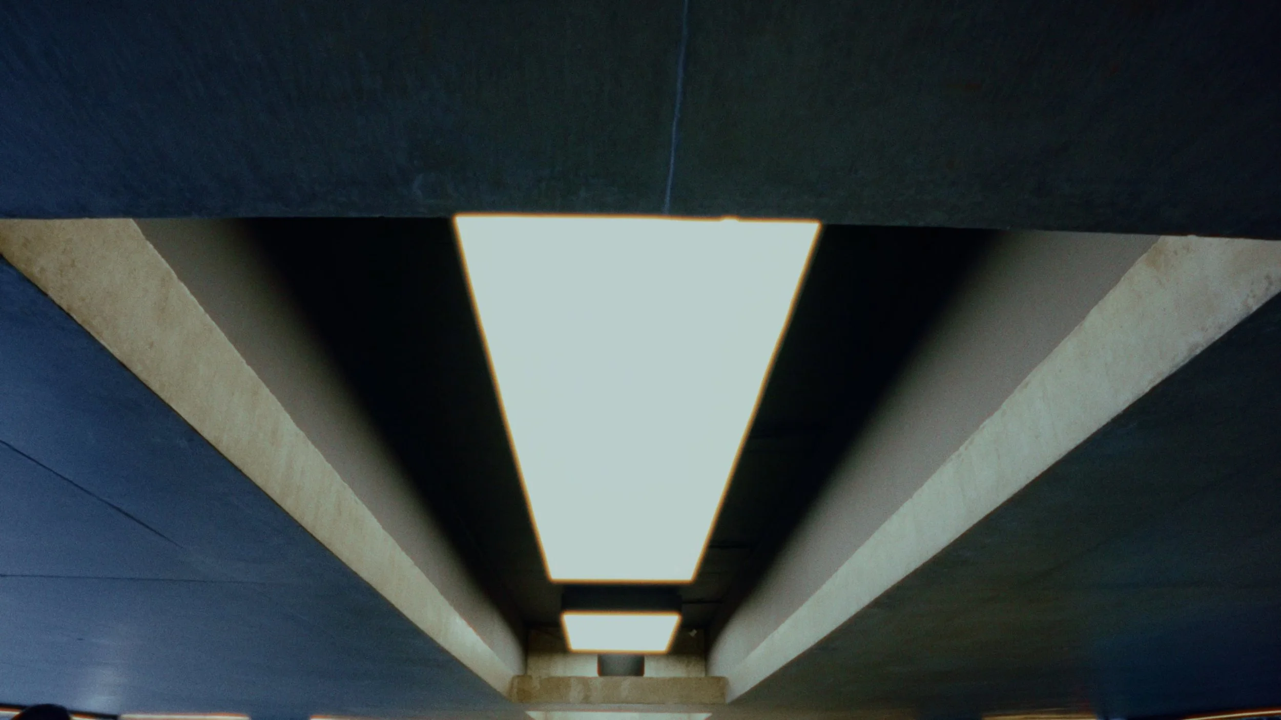 Sequência 34.00_00_29_18.Quadro010.jpg