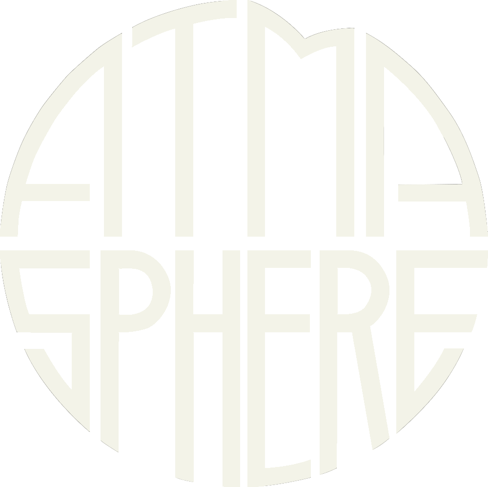 Logo mit dem Text 'ATMOSPHERE' in einem Kreis, weiße Schrift auf schwarzem Hintergrund.