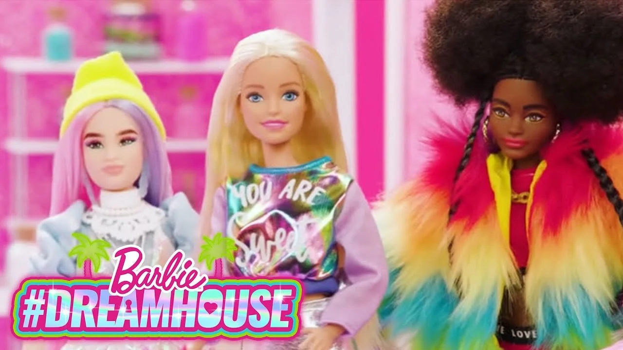 Barbie #DreamHouse