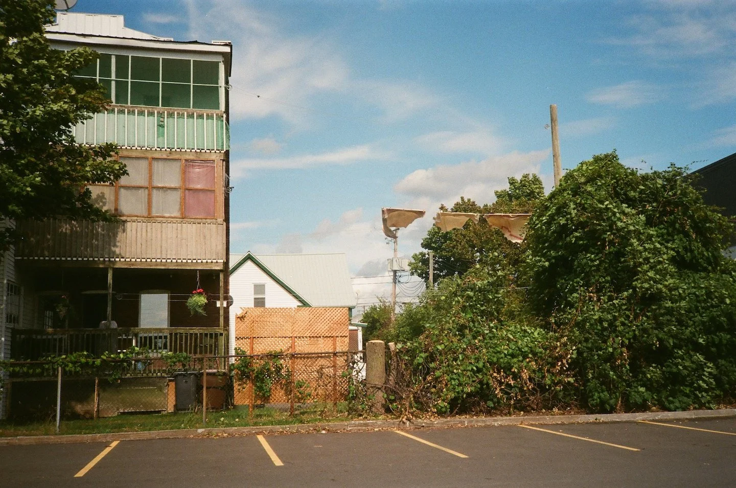 297rueBrock-3_argentique_2022 2.jpg