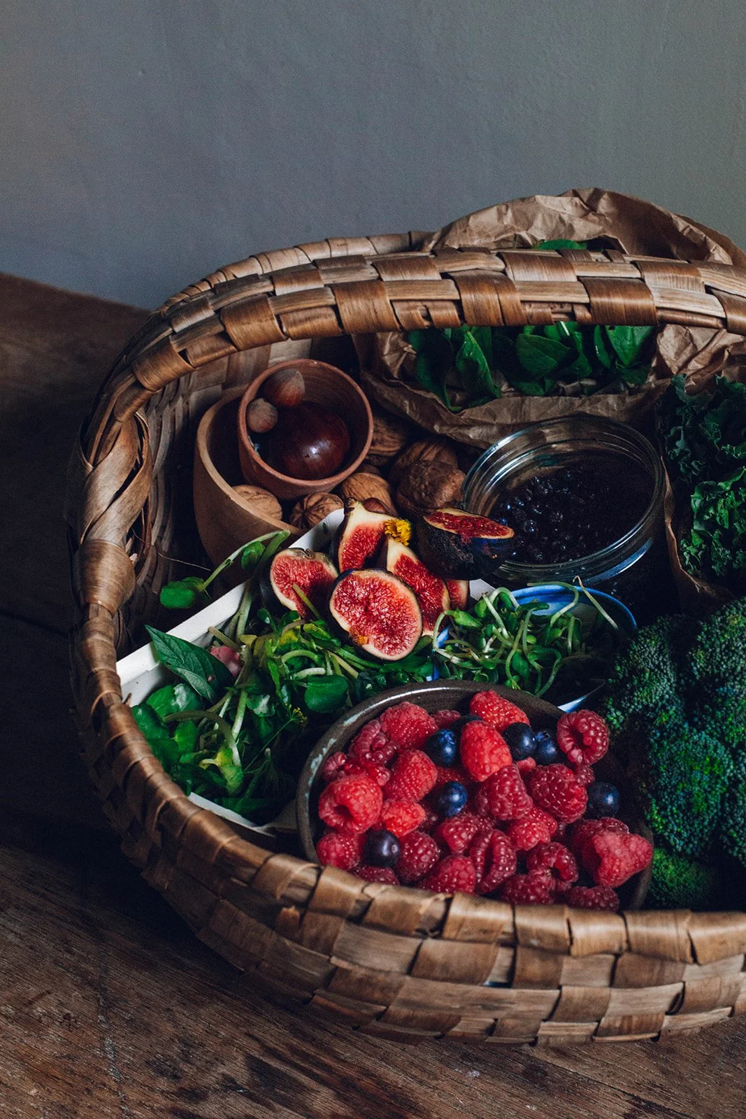 Déa Terra dea terra deaterra Camille Pelloux, formatrice stage retraite école en ligne naturopathie herboristerie transmission santé holistique traditionnelle européenne formation e-learning workshop écologie éco-responsabilité podcast santé plante