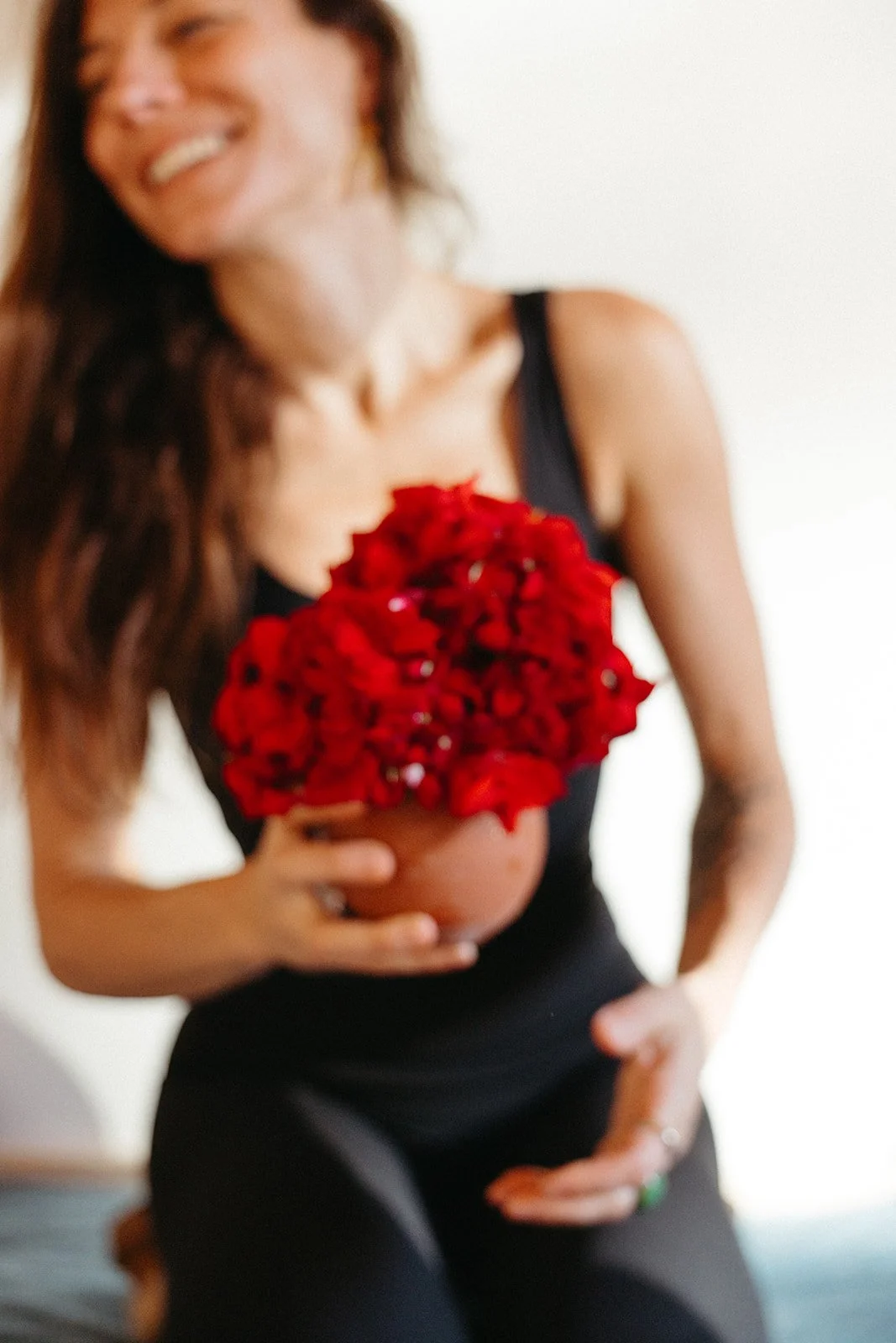 Camille Pelloux RACINE retraite écriture, arts, écriture sensible, cercle de parole nature, plantes médicinales d’automne, lignée et racines, retraite restauration 