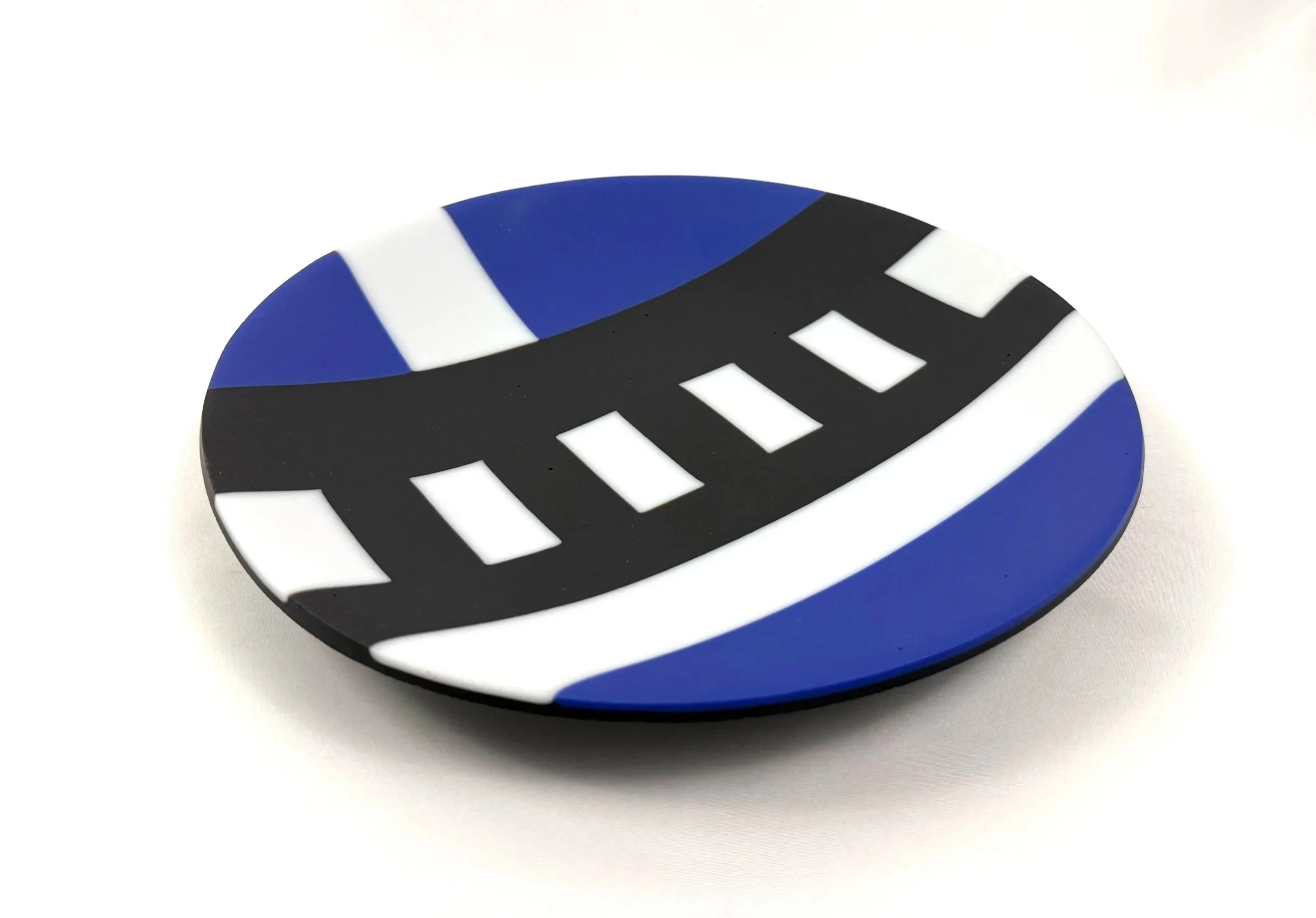 Blue+piano+round.jpg