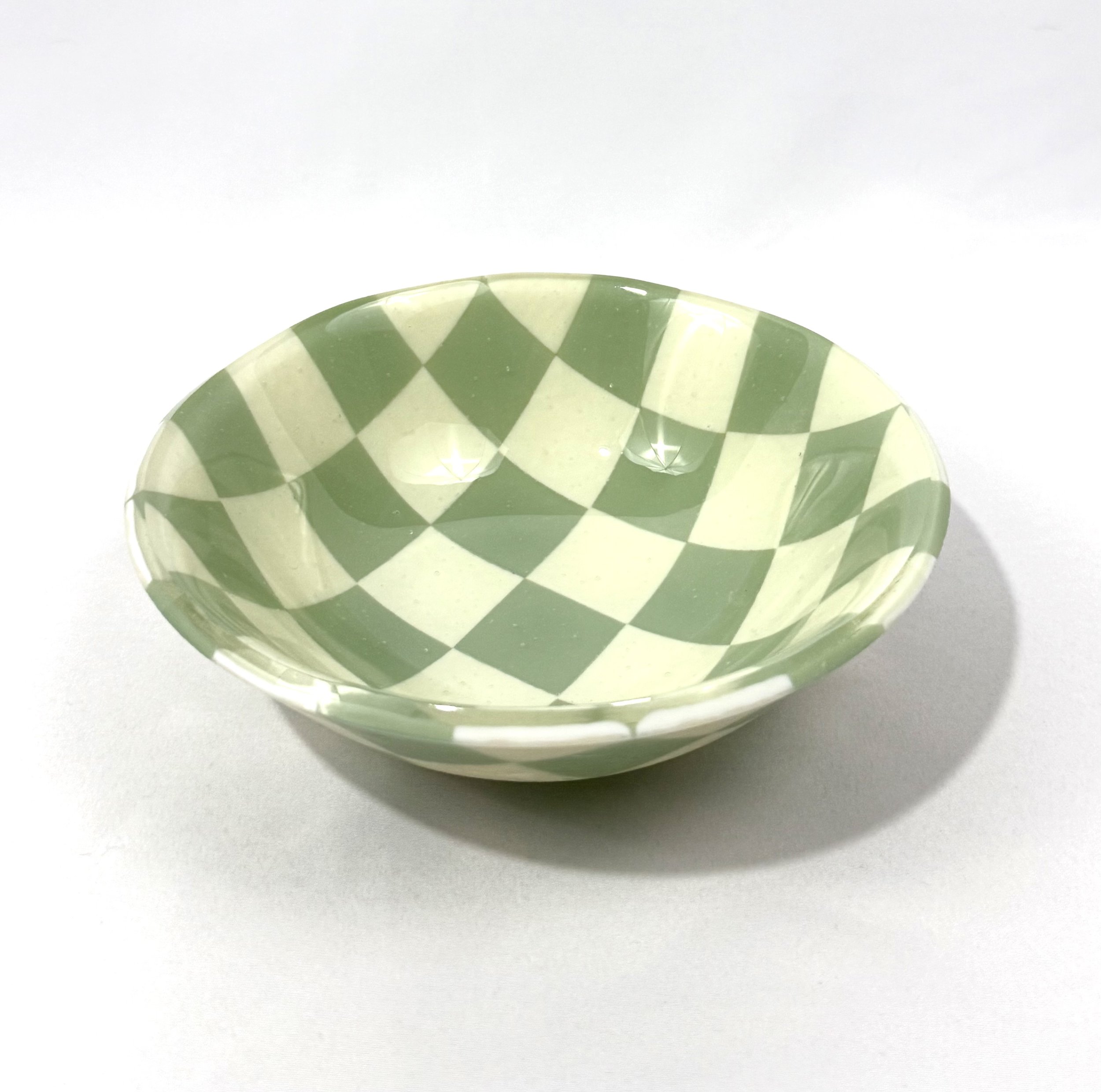 Green bowl sm flat.jpeg