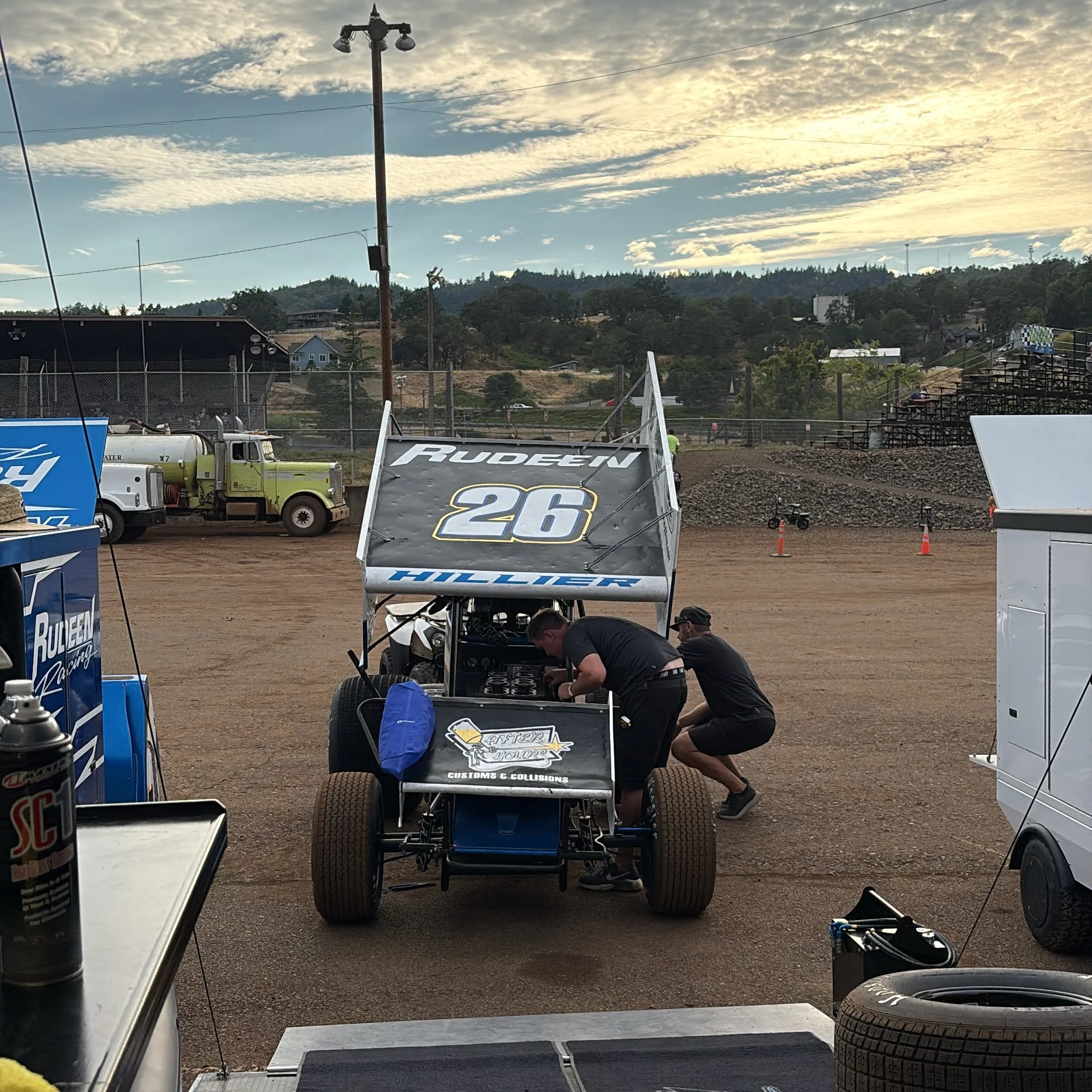 Quick time and a new track record tonight here at @dc_dirttrack!