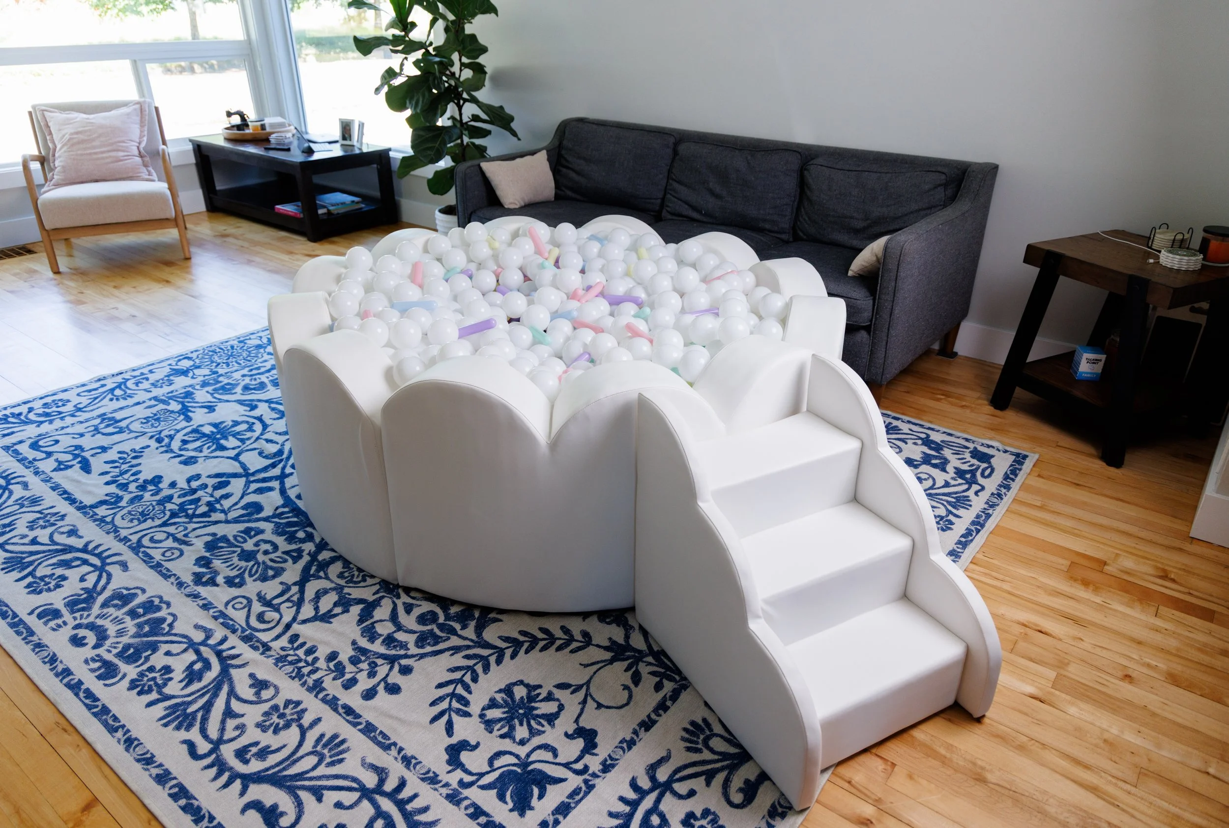 Scalloped ball pit rental at Portland Oregon