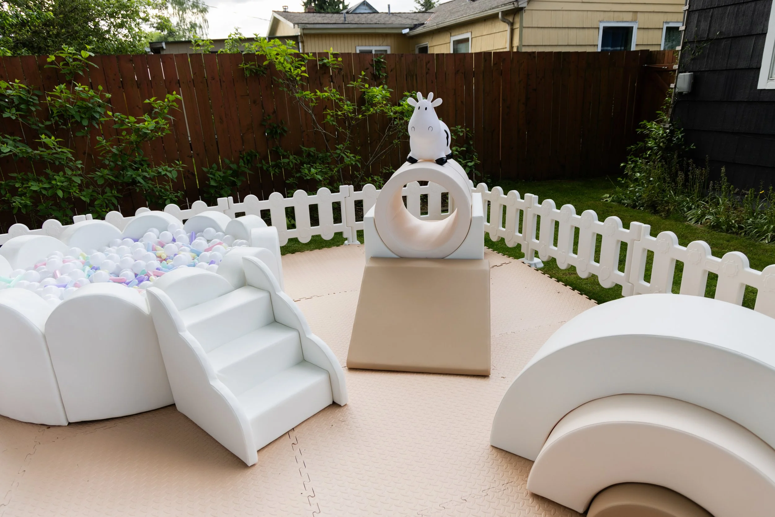Soft play with ball pit rental at home in Portland Oregon