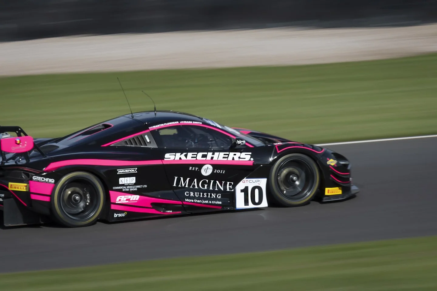 gt class motorsport photograph taken at Donnington race track in the UK