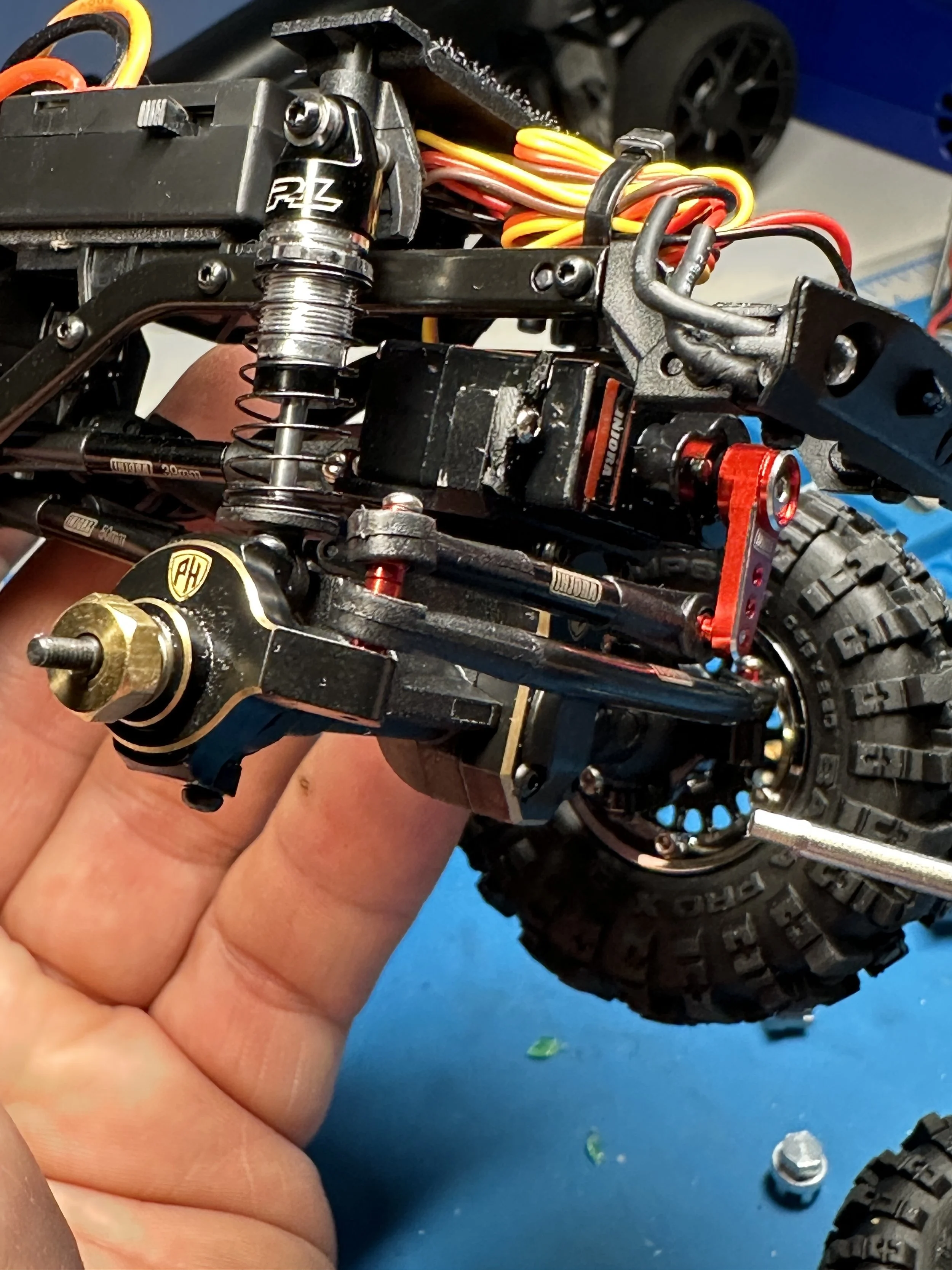 axial-rock-crawler-service-injora-powerhobby-proline-parts