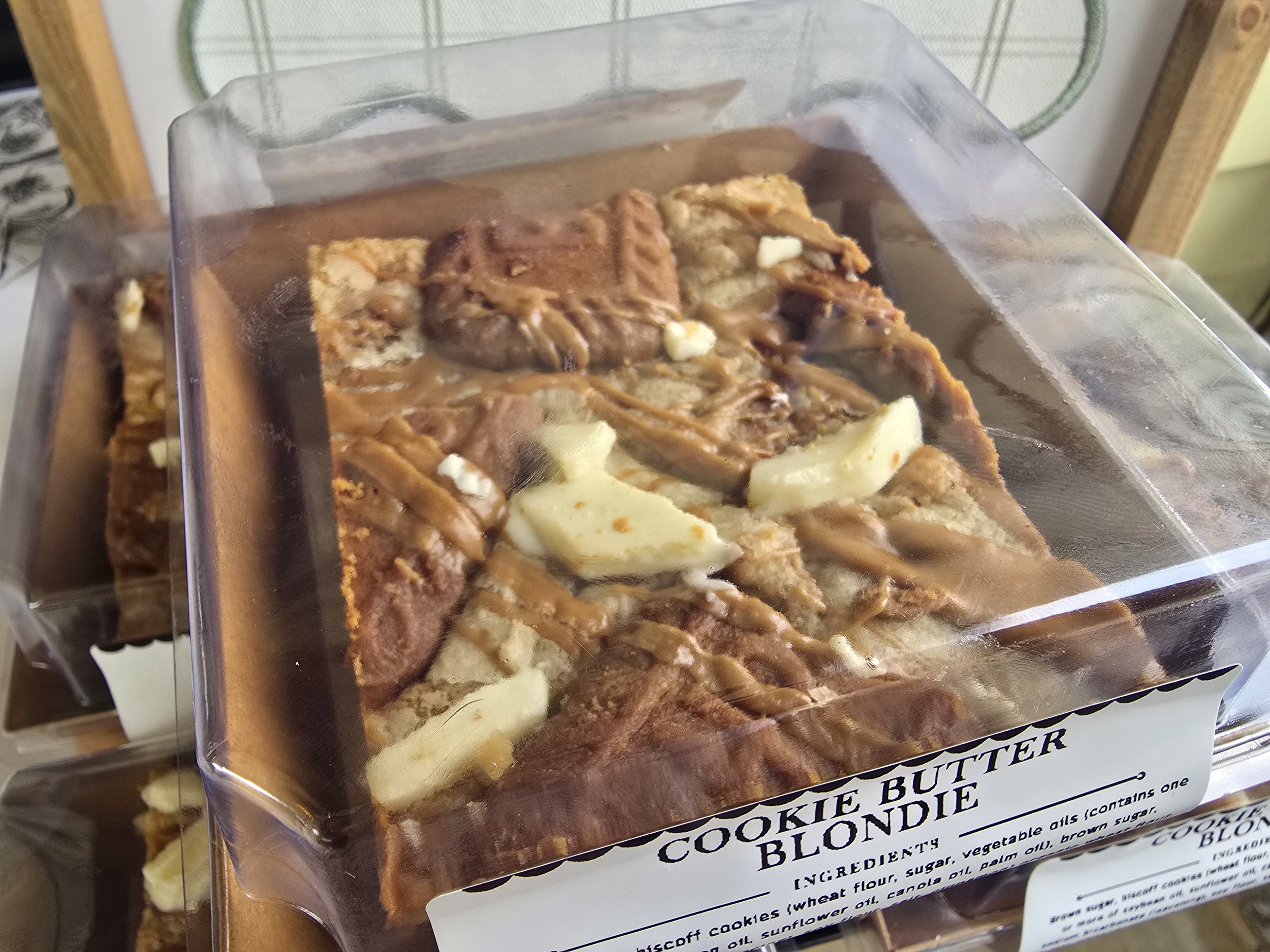 Cookie Butter Blondie