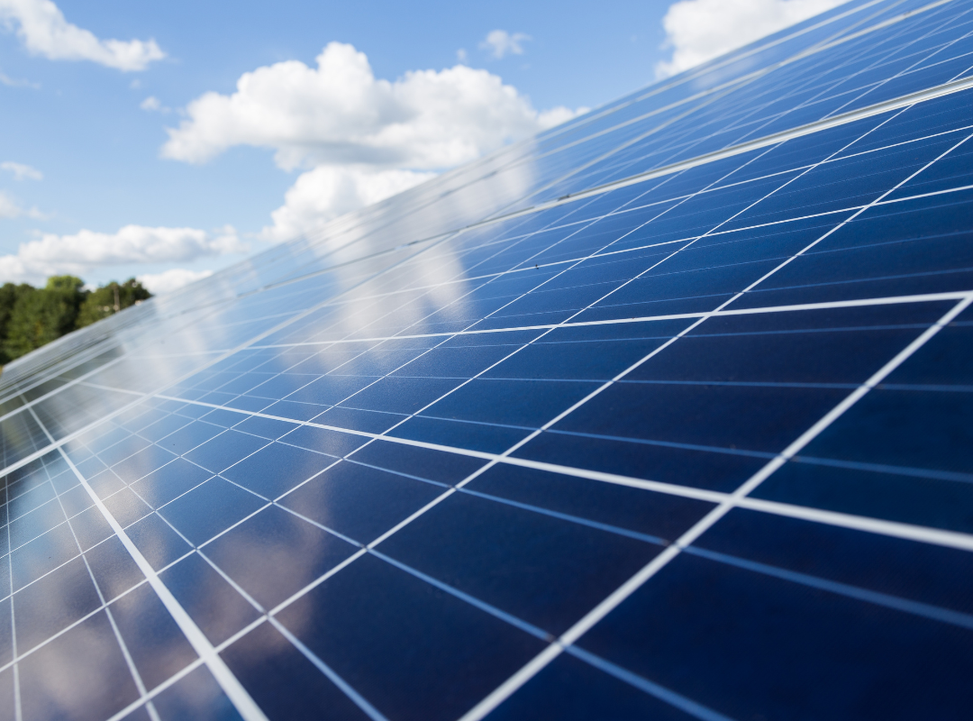 Leasing vs. Purchasing Solar Panels for Your Home