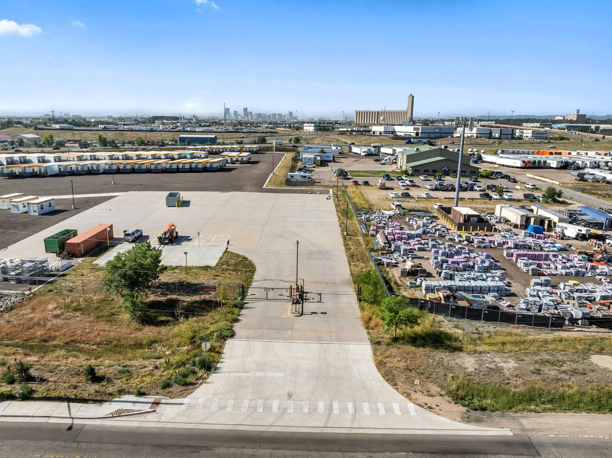 Platform Ventures Semi-Tractor Storage Facility built by Anderson Construction Company Inc