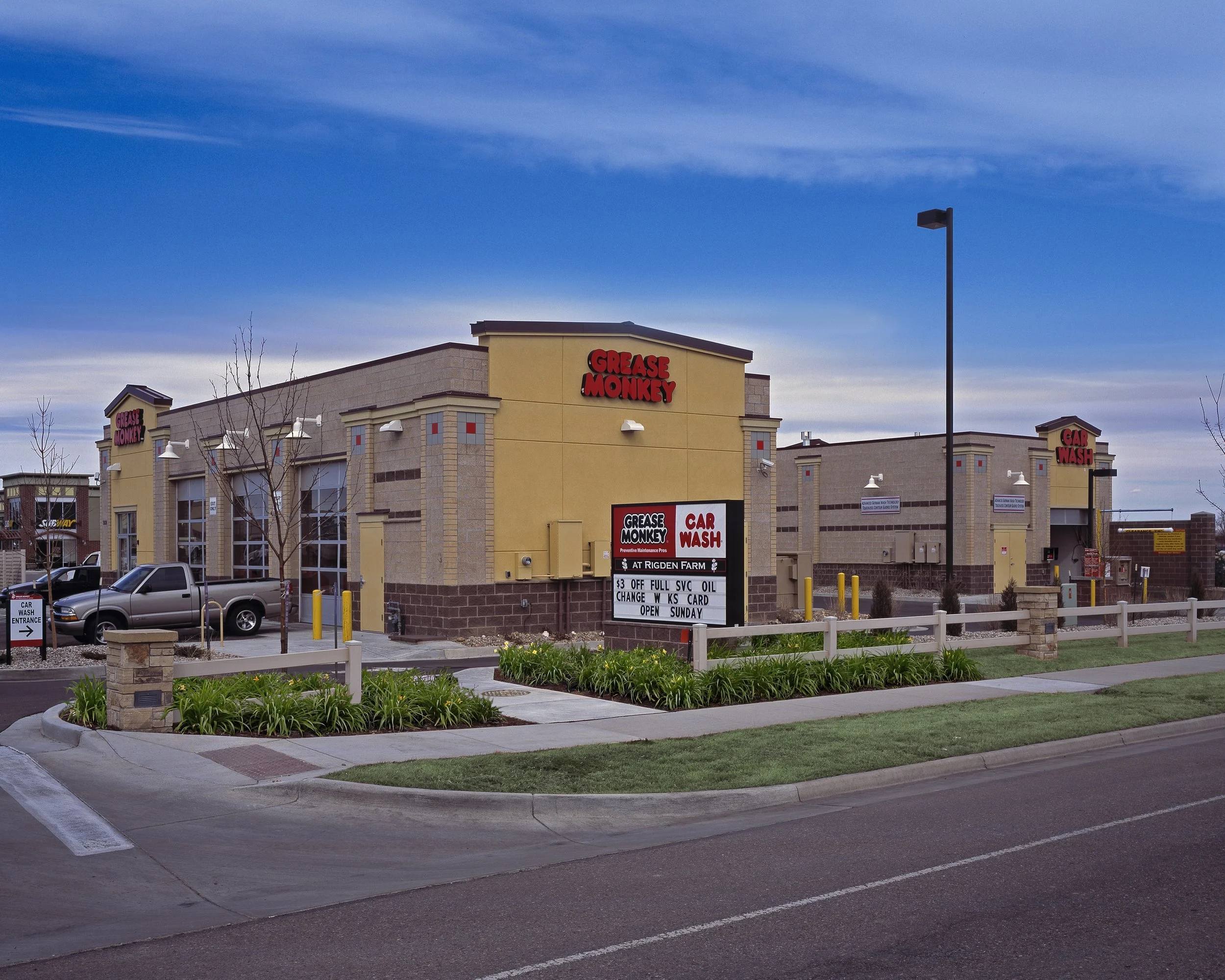 Grease Monkey & Car Wash built by Anderson Construction Company Inc