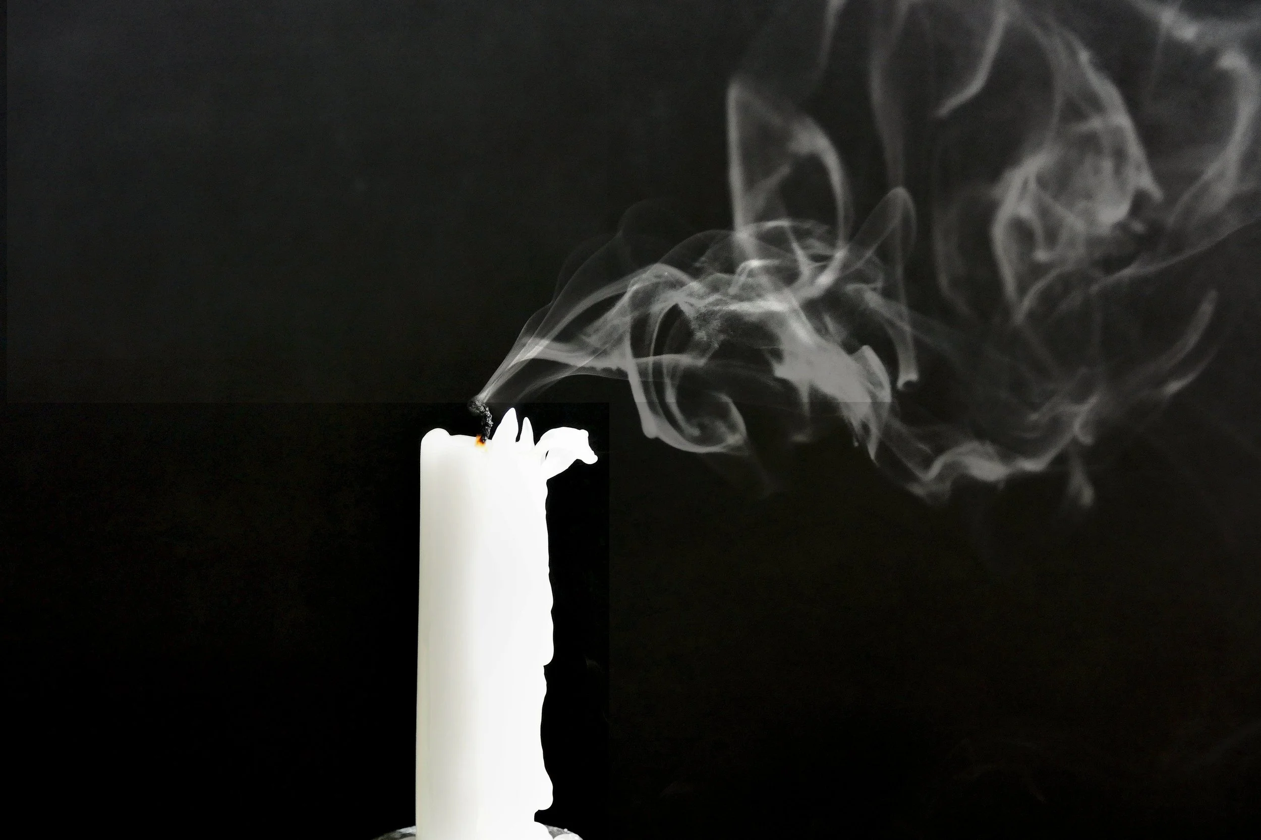 _250926_CandleSmoke_NegSpace_18x12.jpg