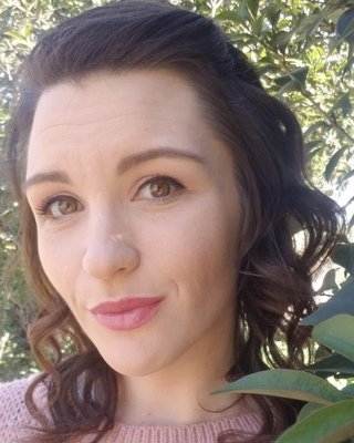 Headshot of Mary tobon