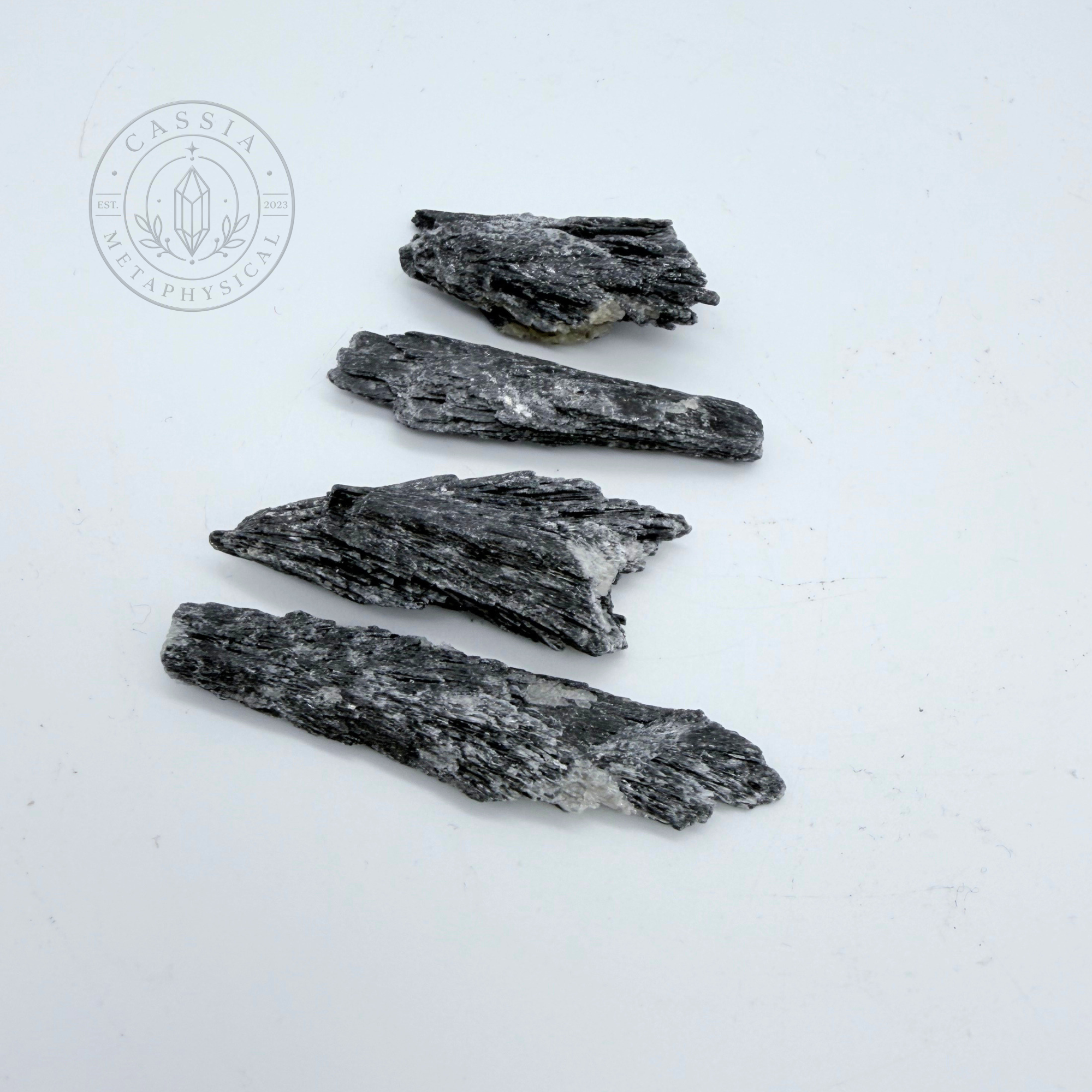 BLACK KYANITE FANS - SMALL.png