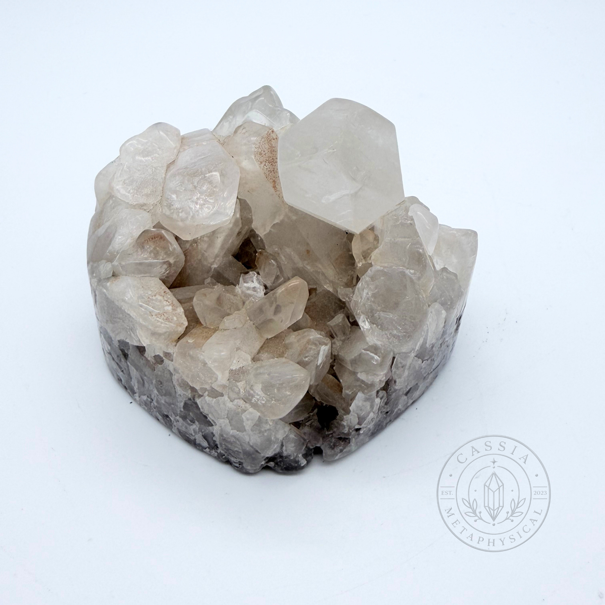 CLEAR-QUARTZ-CLUSTER-HEART-BASE-1.png