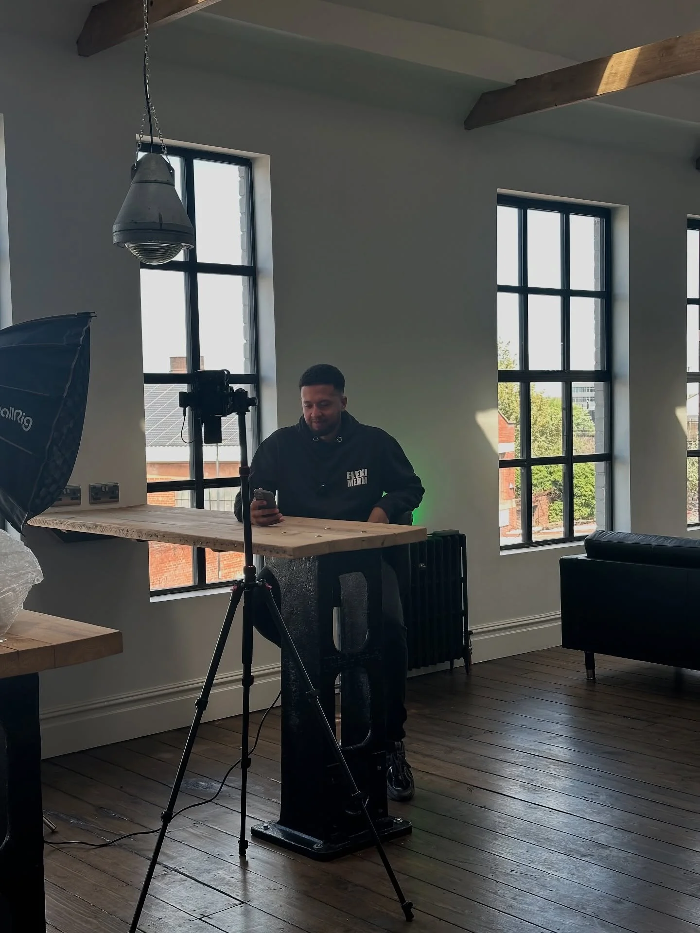 Six months into the year 🤲🏼 plenty of new clients. Loads of upcoming shoots LG 😅👌🏽